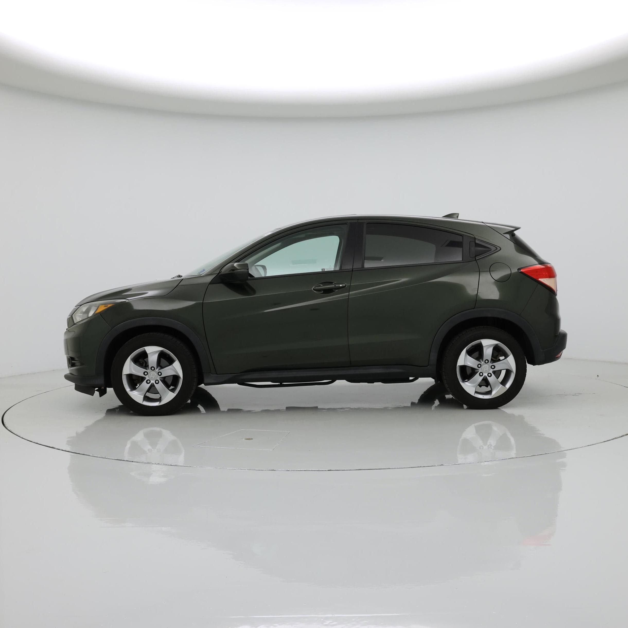 Thumbnail: 2017 Honda HR-V - 3