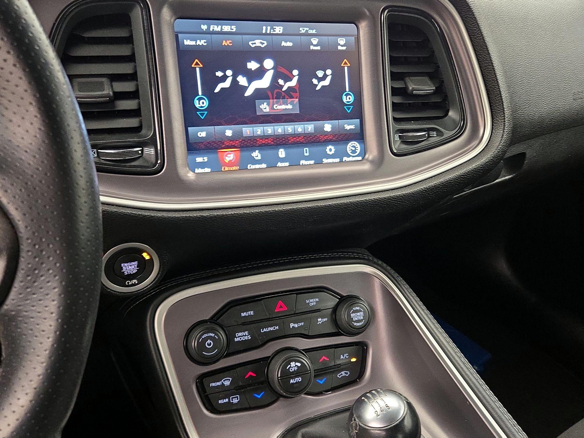 Thumbnail: 2022 Dodge Challenger - 16