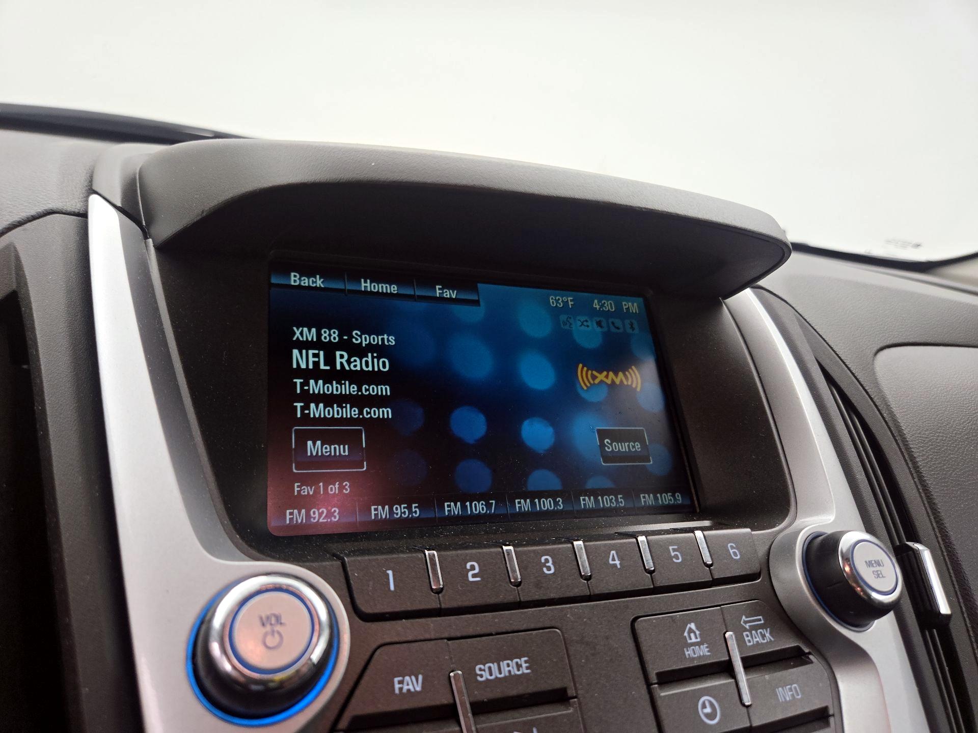 Thumbnail: 2015 Chevrolet Equinox - 14