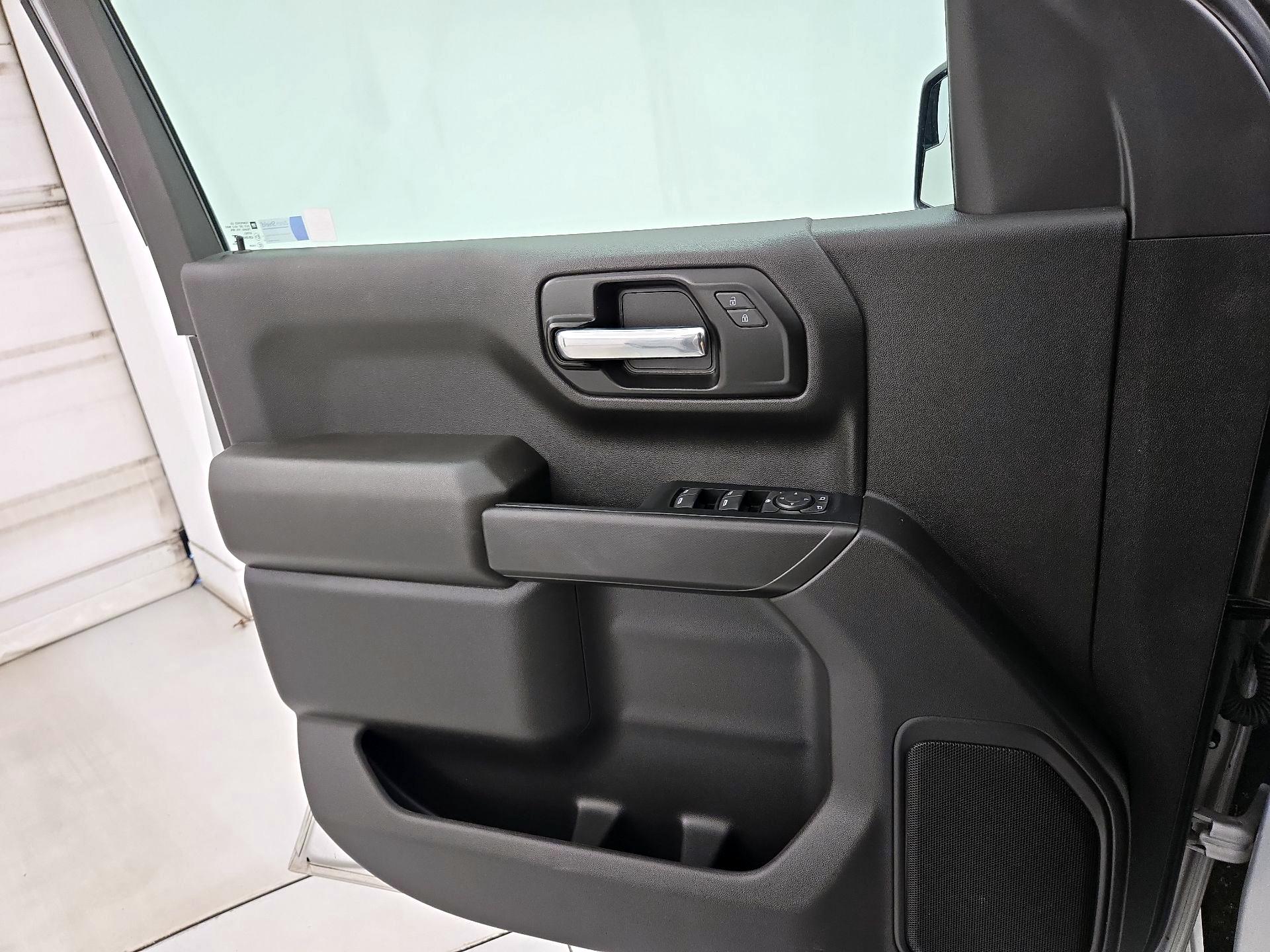 Thumbnail: 2022 Chevrolet Silverado 1500 - 12