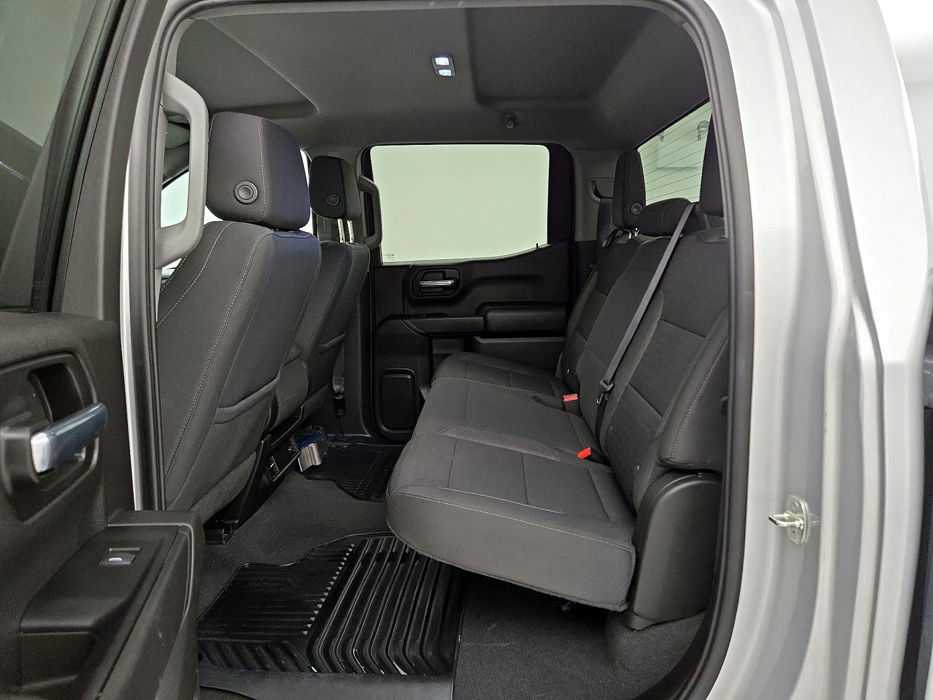 Thumbnail: 2022 Chevrolet Silverado 1500 - 19