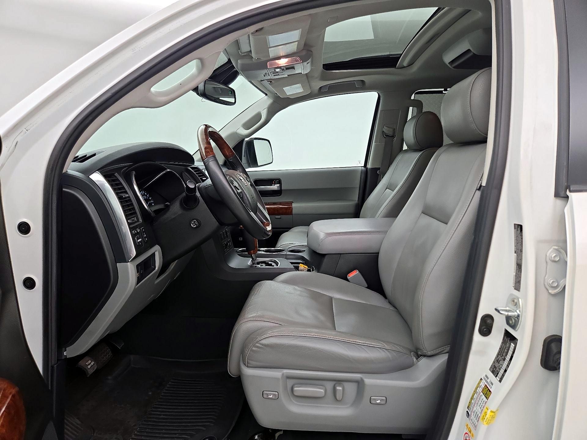Thumbnail: 2021 Toyota Sequoia - 11