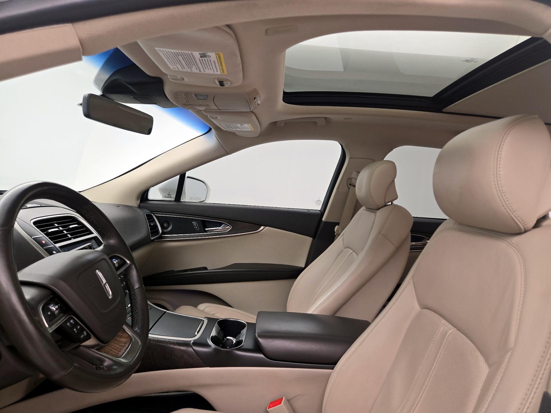 Thumbnail: 2020 Lincoln Nautilus - 20