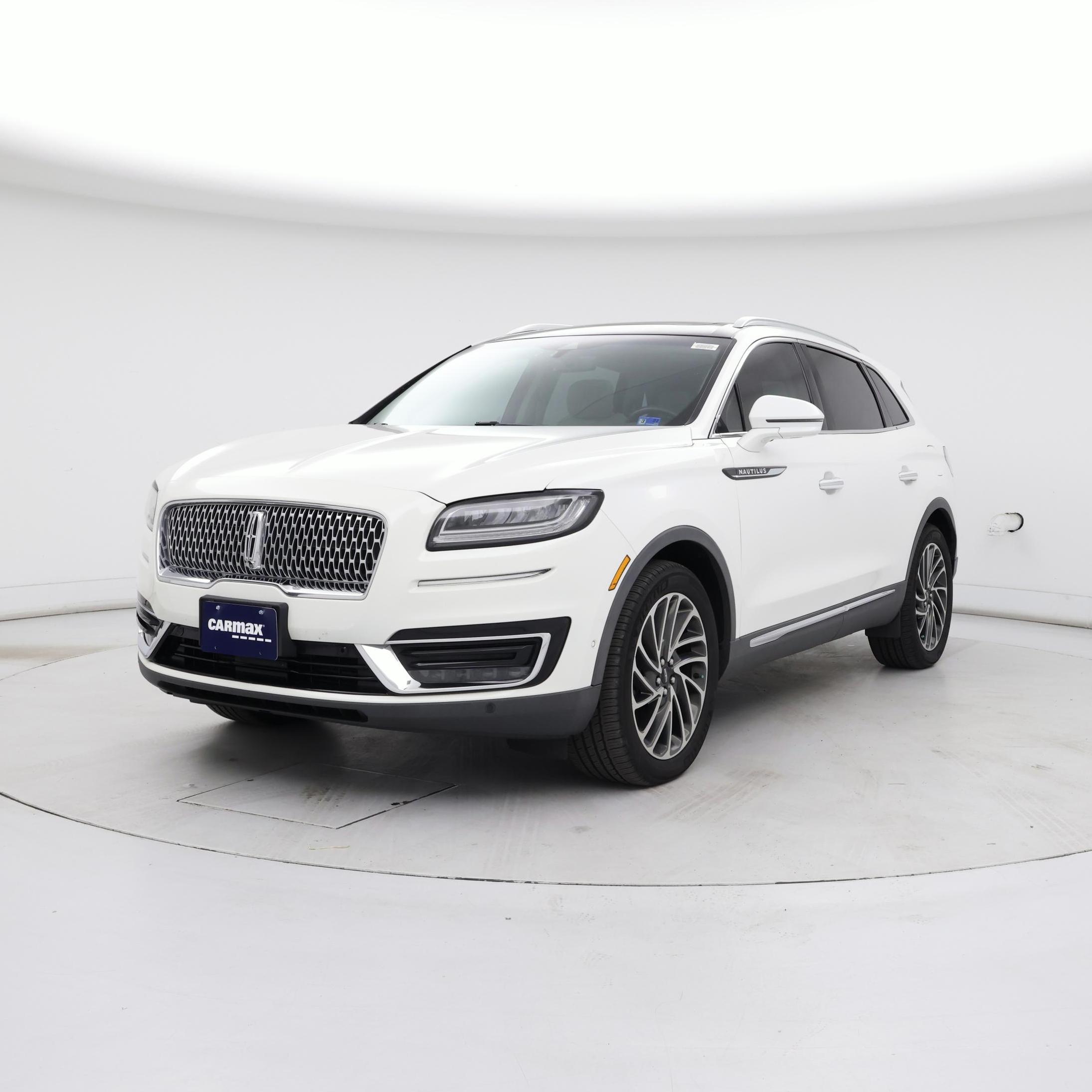 Thumbnail: 2020 Lincoln Nautilus - 4