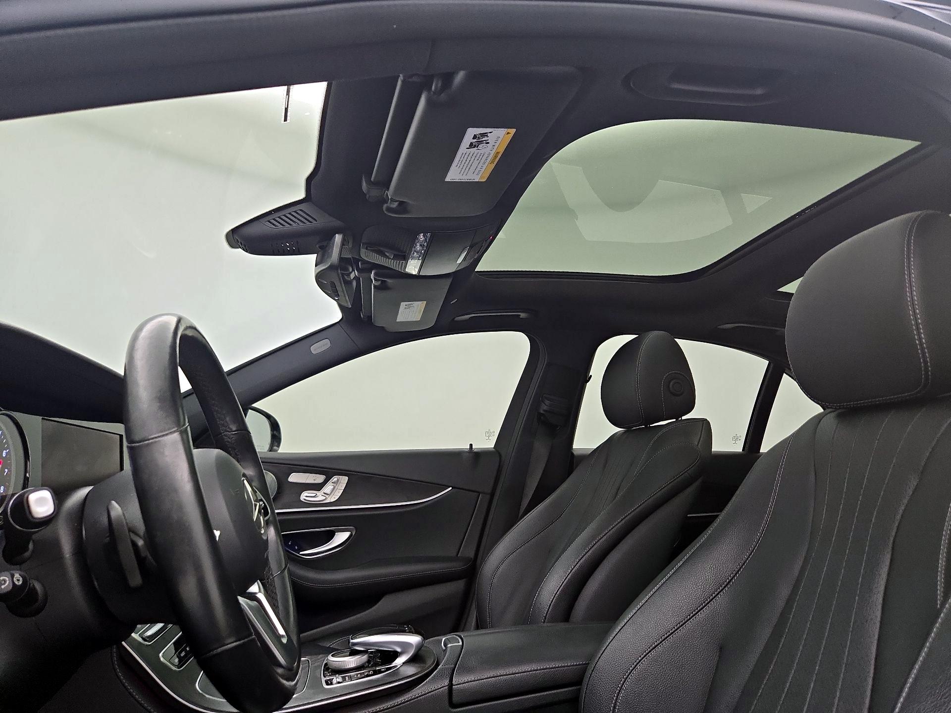 Thumbnail: 2019 Mercedes-Benz E-Class - 20