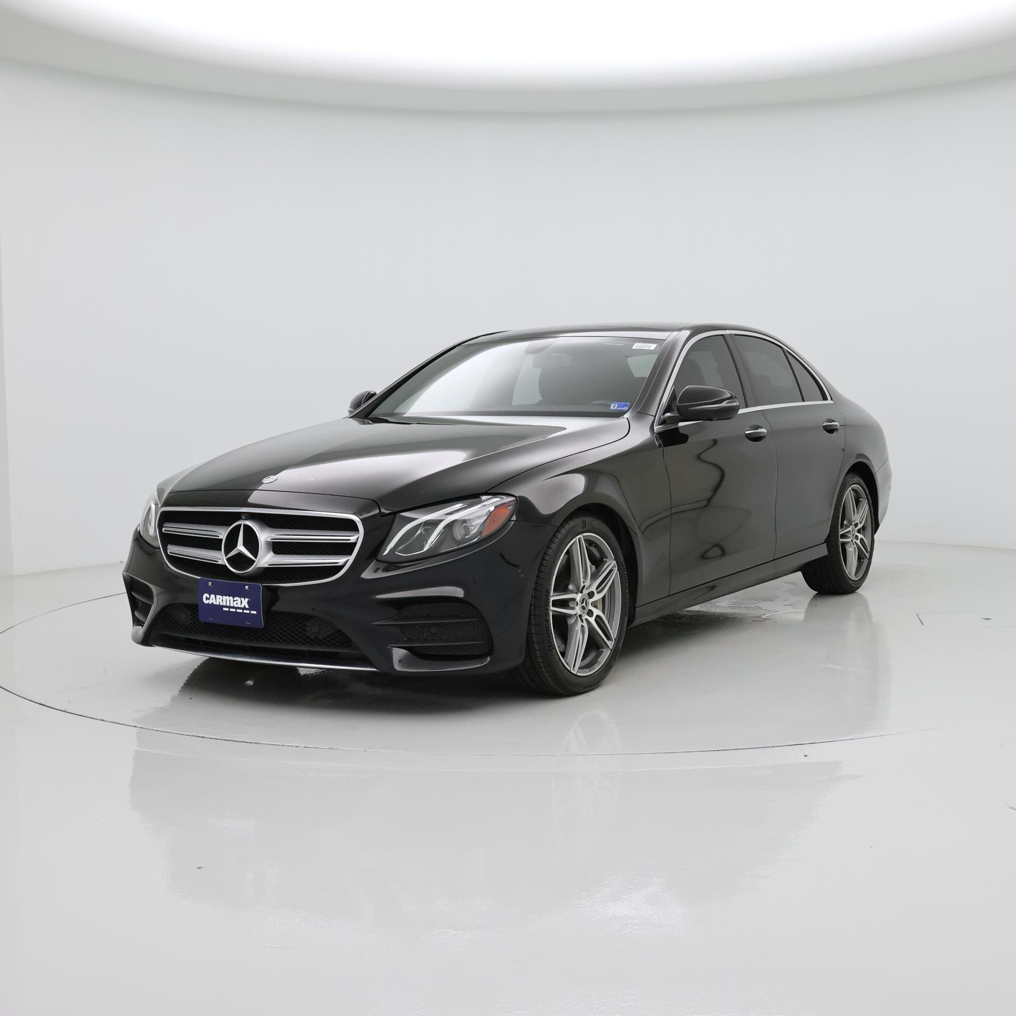 Thumbnail: 2019 Mercedes-Benz E-Class - 4