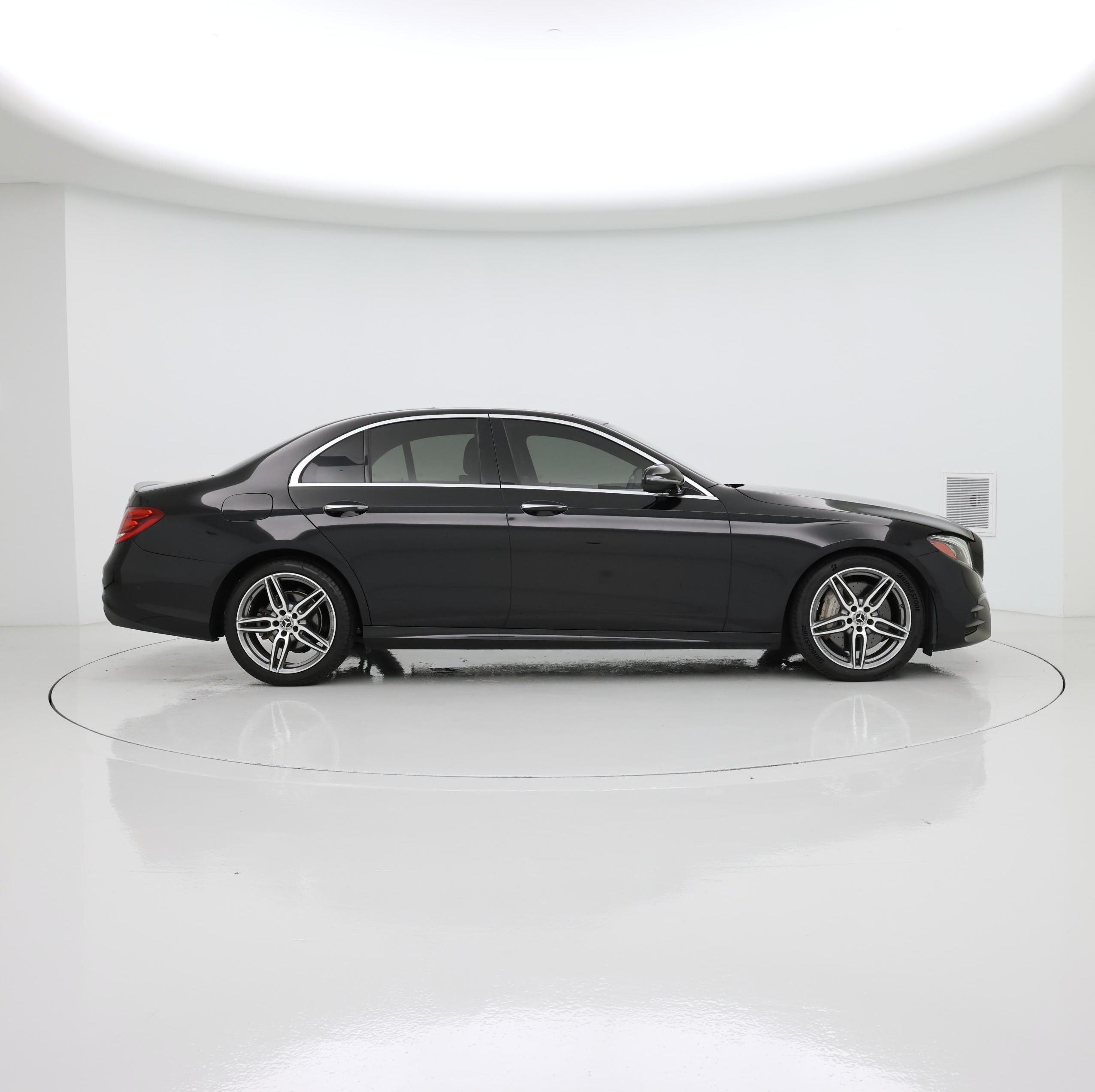 Thumbnail: 2019 Mercedes-Benz E-Class - 7
