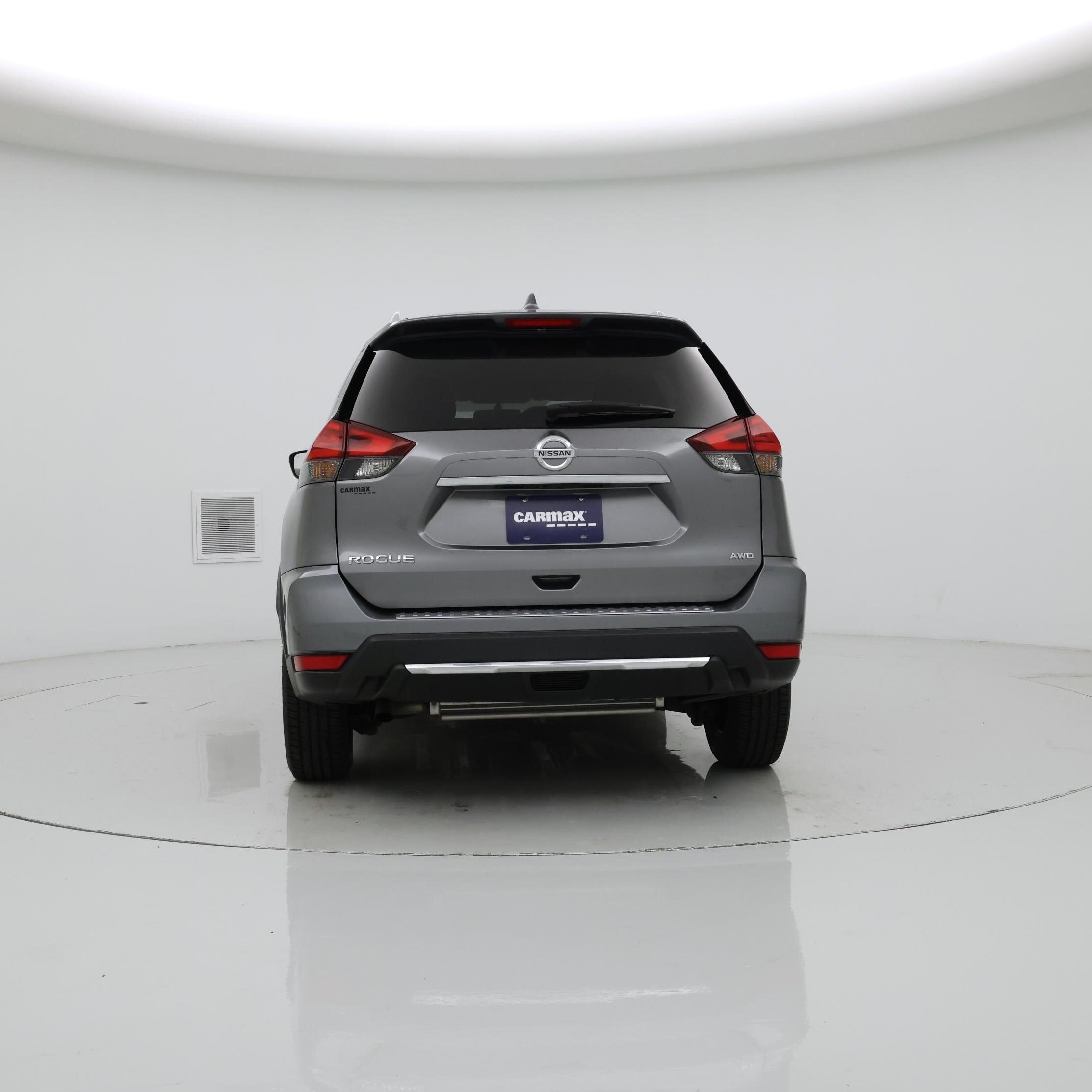 Thumbnail: 2017 Nissan Rogue - 6