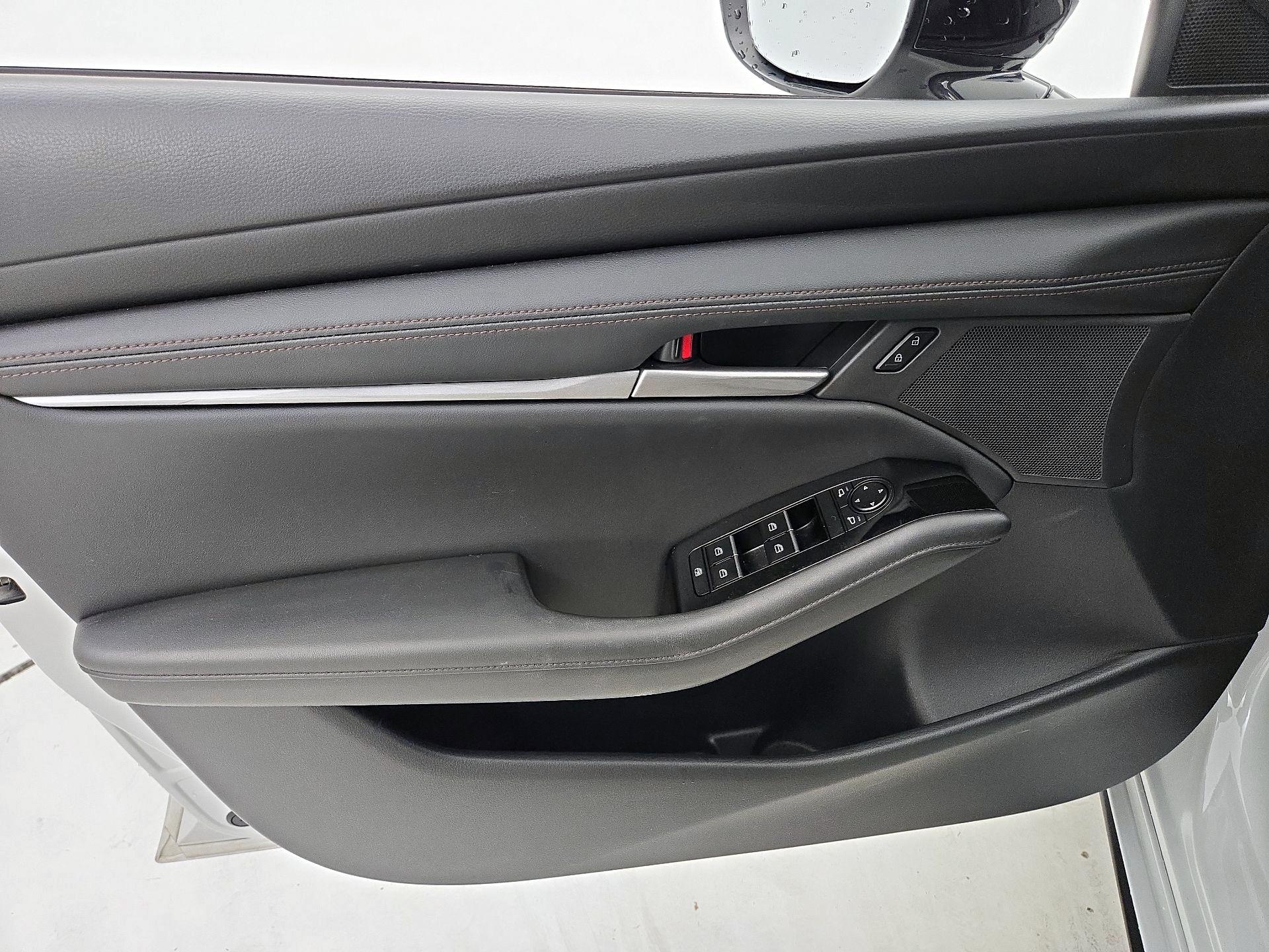 Thumbnail: 2025 Mazda Mazda3 - 12