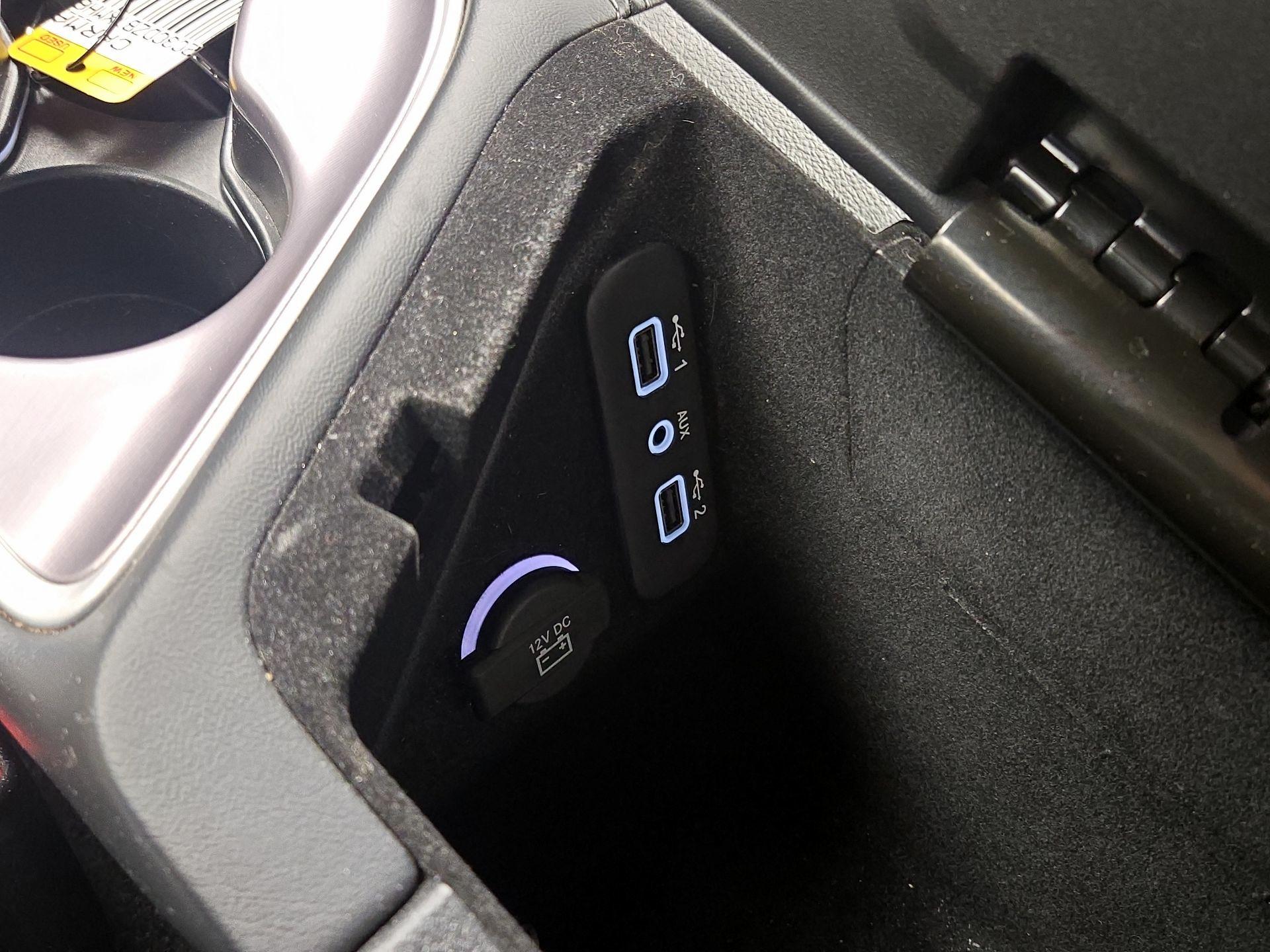 Thumbnail: 2021 Dodge Challenger - 18