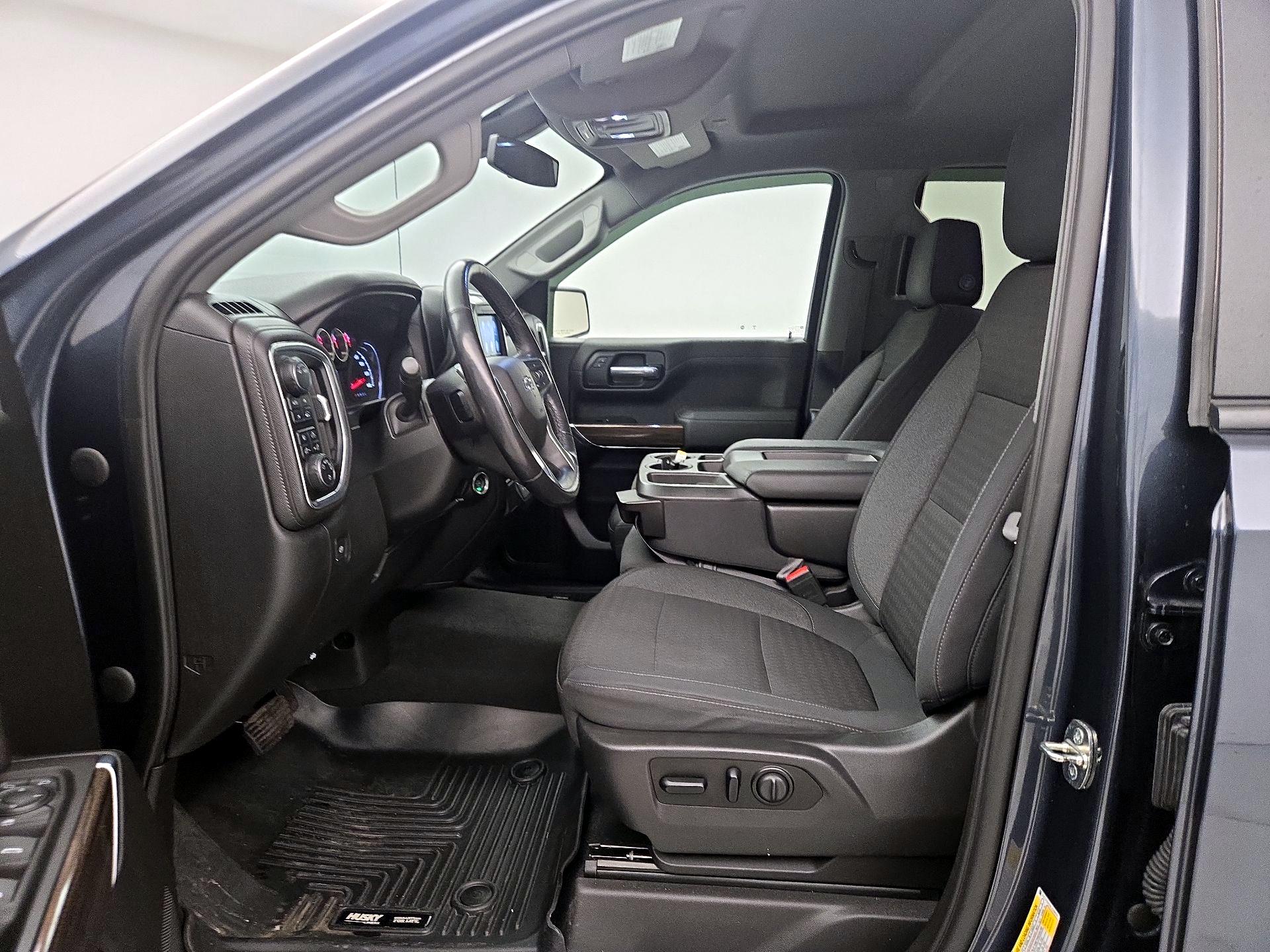 Thumbnail: 2020 Chevrolet Silverado 1500 - 11