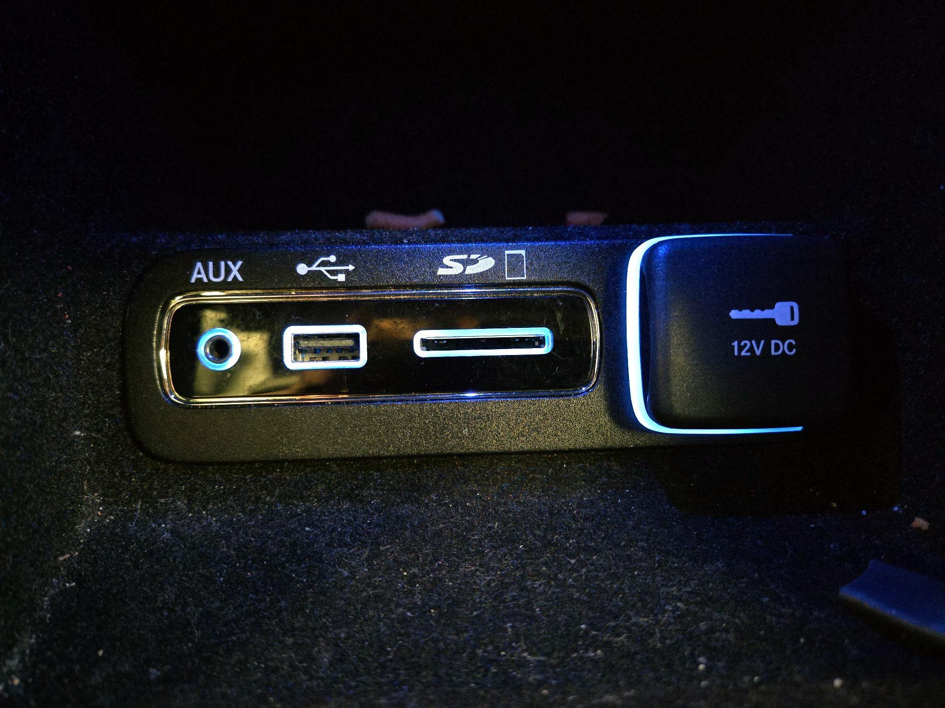 Thumbnail: 2017 Jeep Grand Cherokee - 19