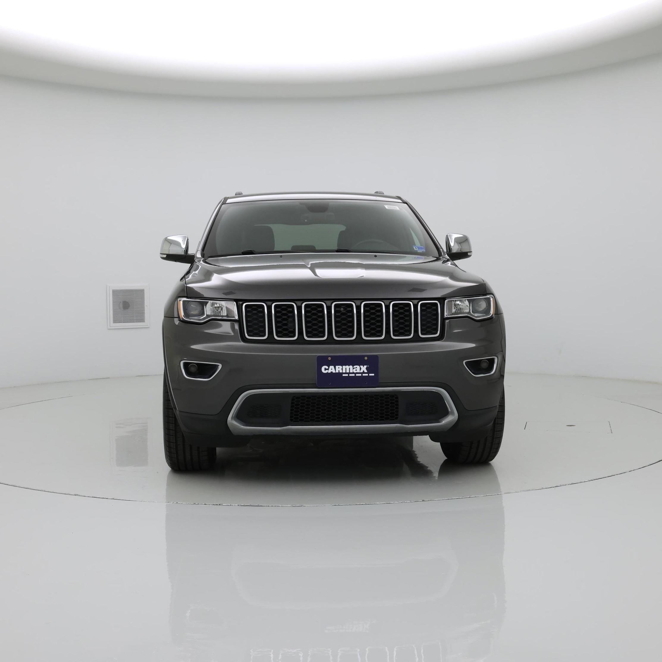 Thumbnail: 2017 Jeep Grand Cherokee - 5