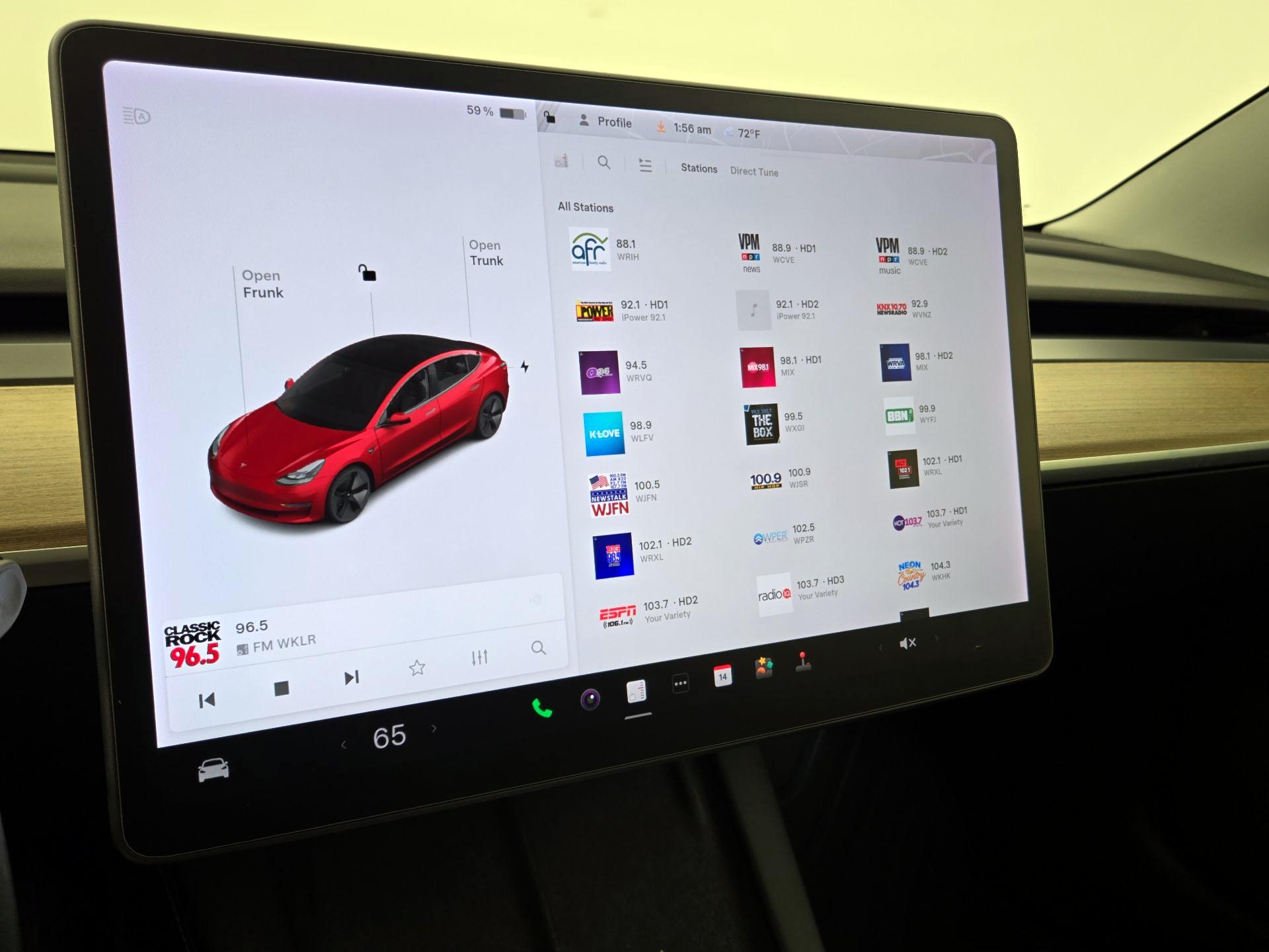 Thumbnail: 2021 Tesla Model 3 - 15