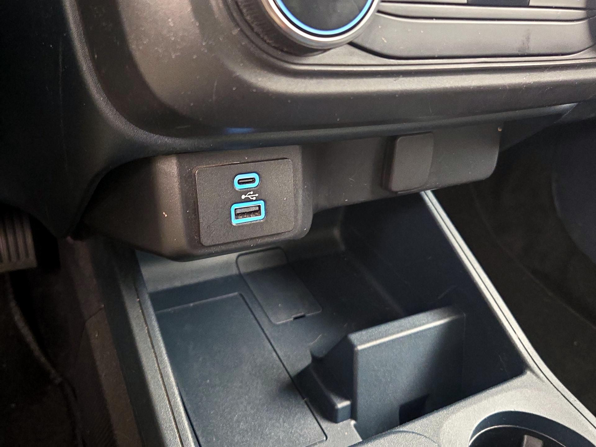 Thumbnail: 2023 Ford Maverick - 18