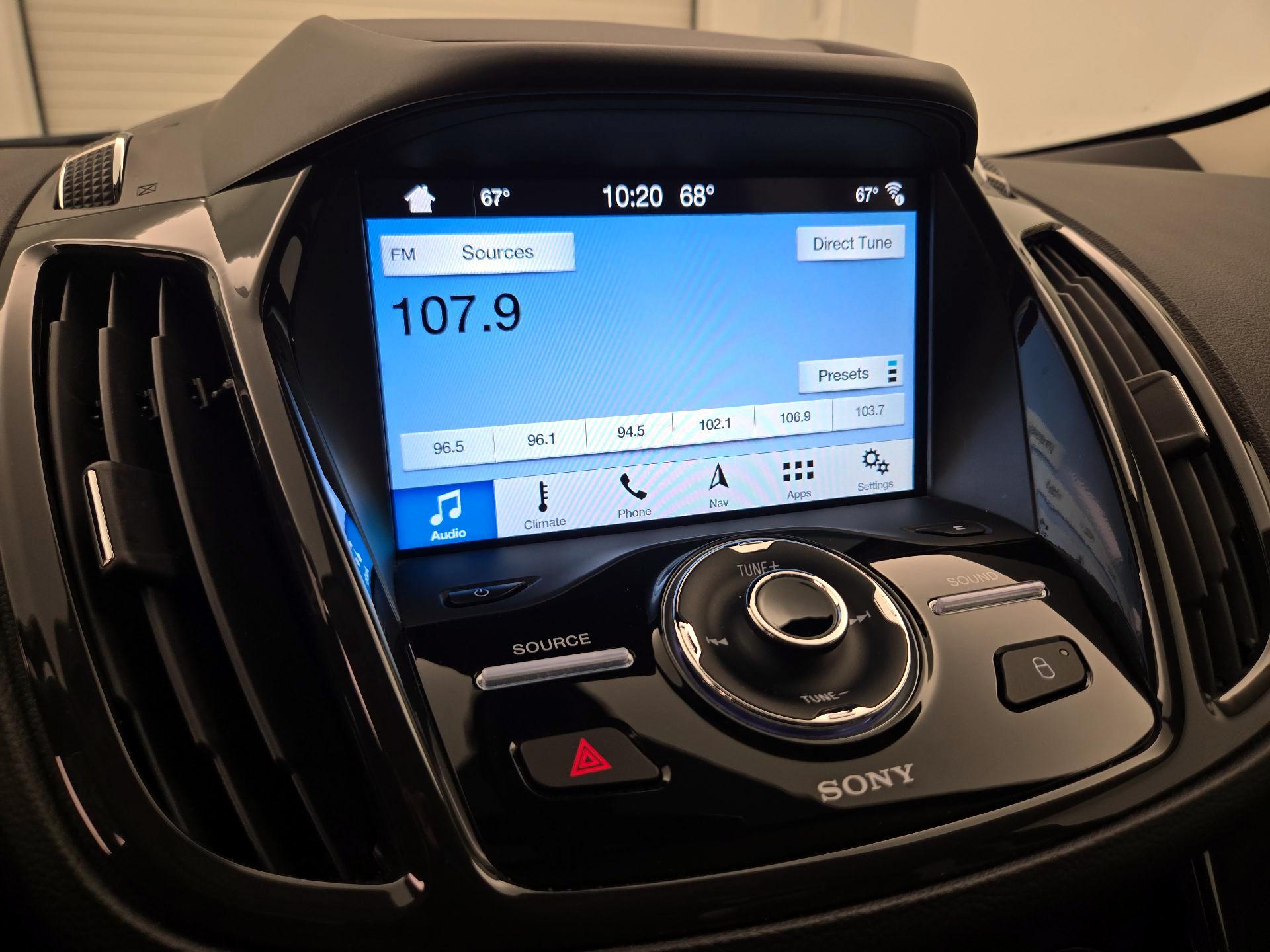 Thumbnail: 2016 Ford Escape - 16