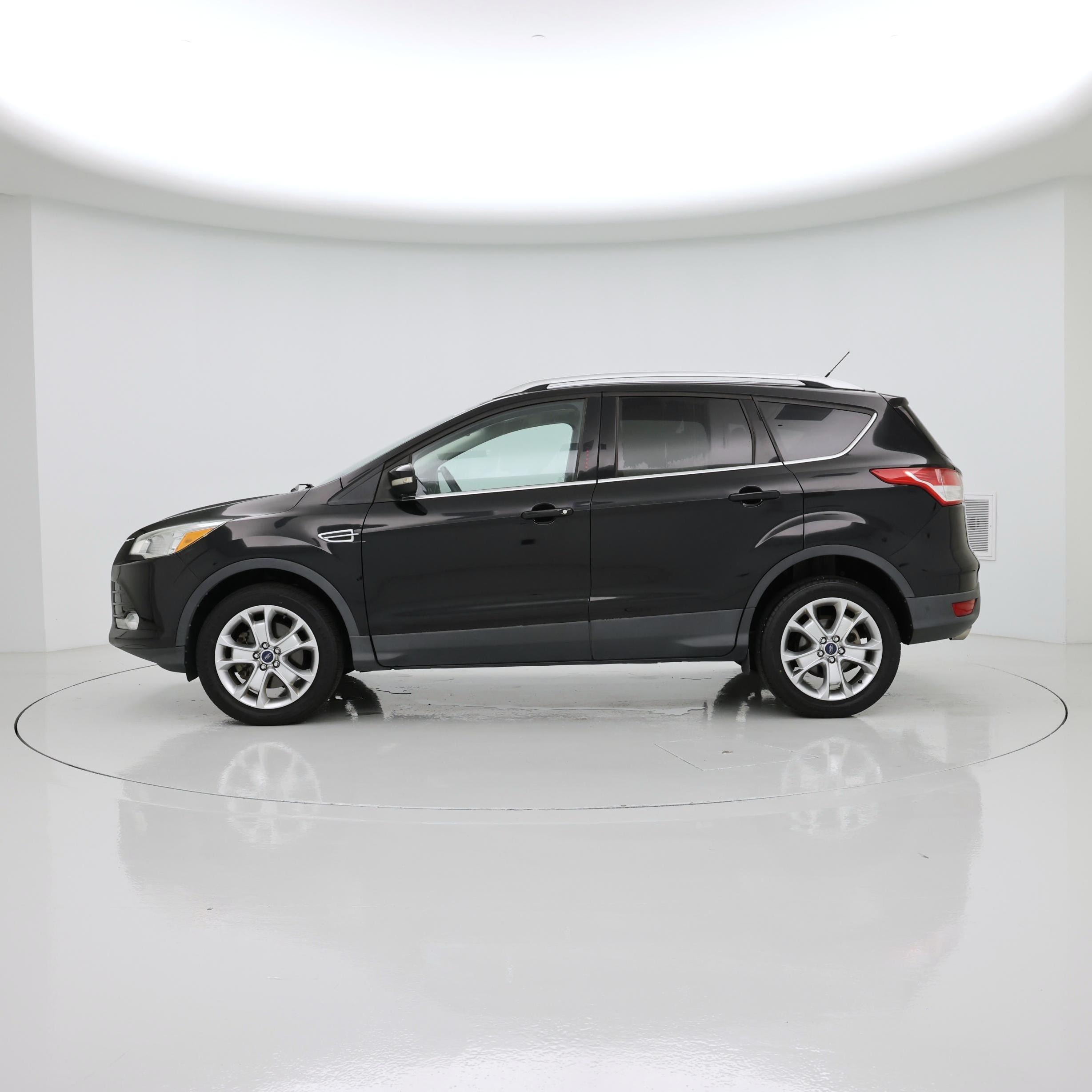 Thumbnail: 2016 Ford Escape - 3
