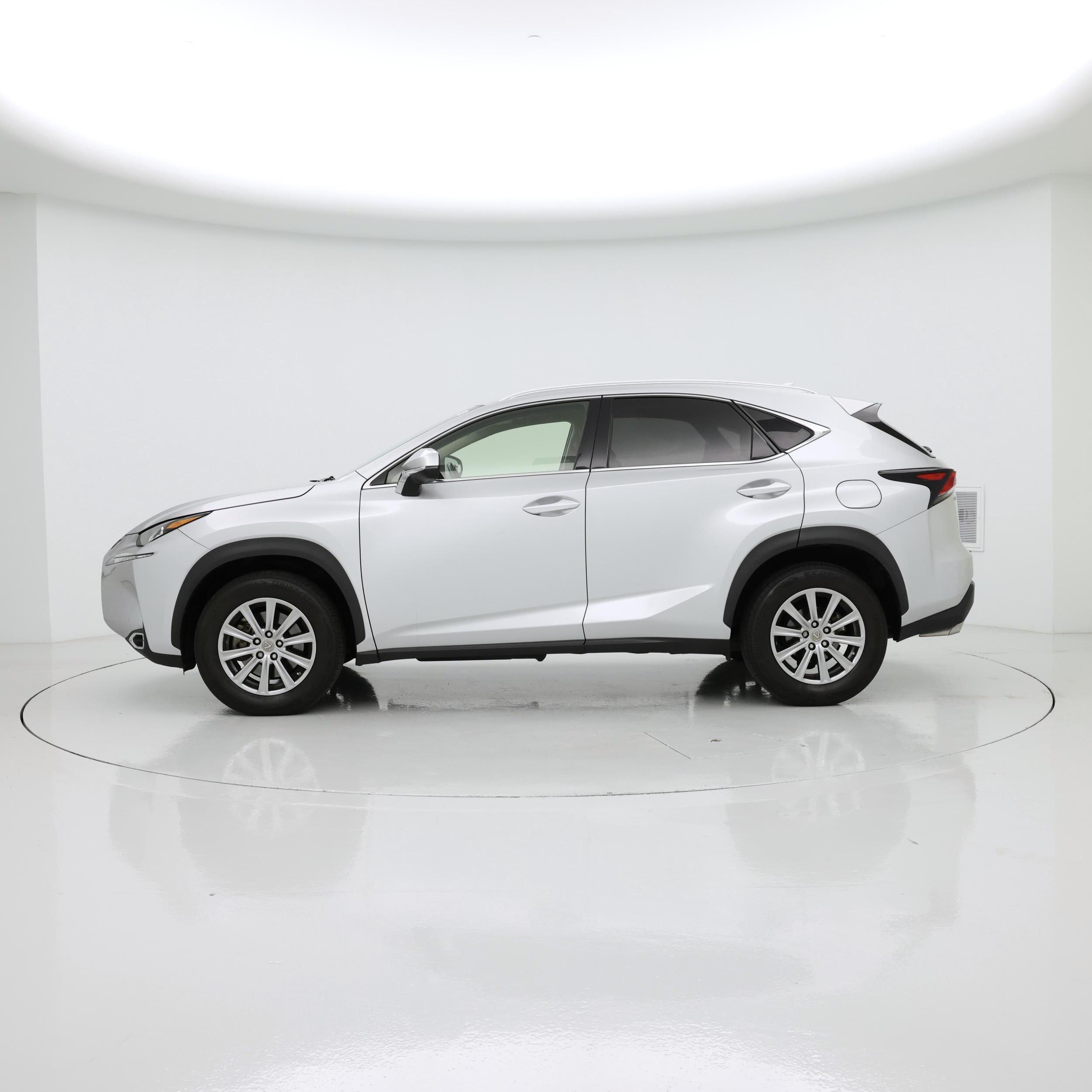 Thumbnail: 2016 Lexus NX - 3