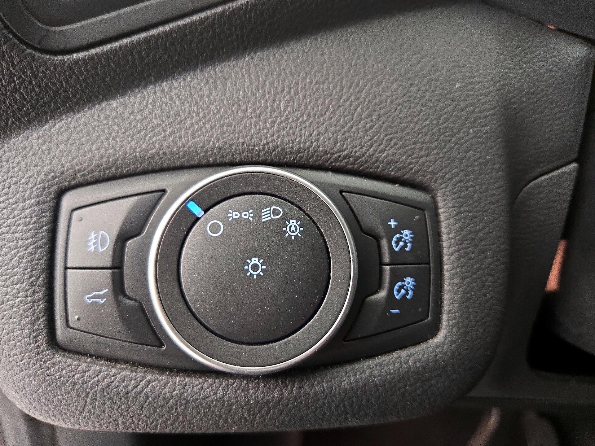 Thumbnail: 2019 Ford Escape - 13