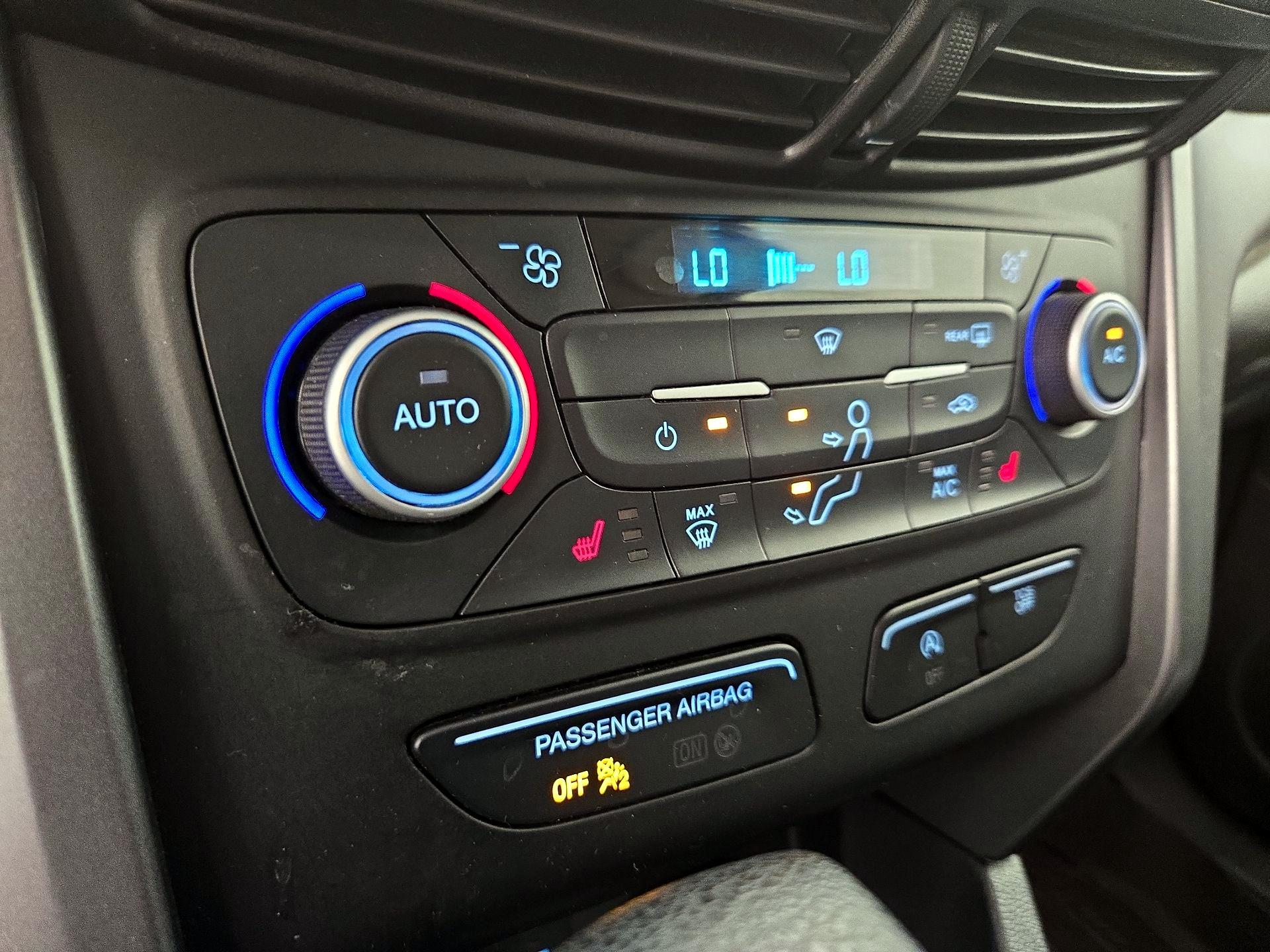 Thumbnail: 2019 Ford Escape - 16