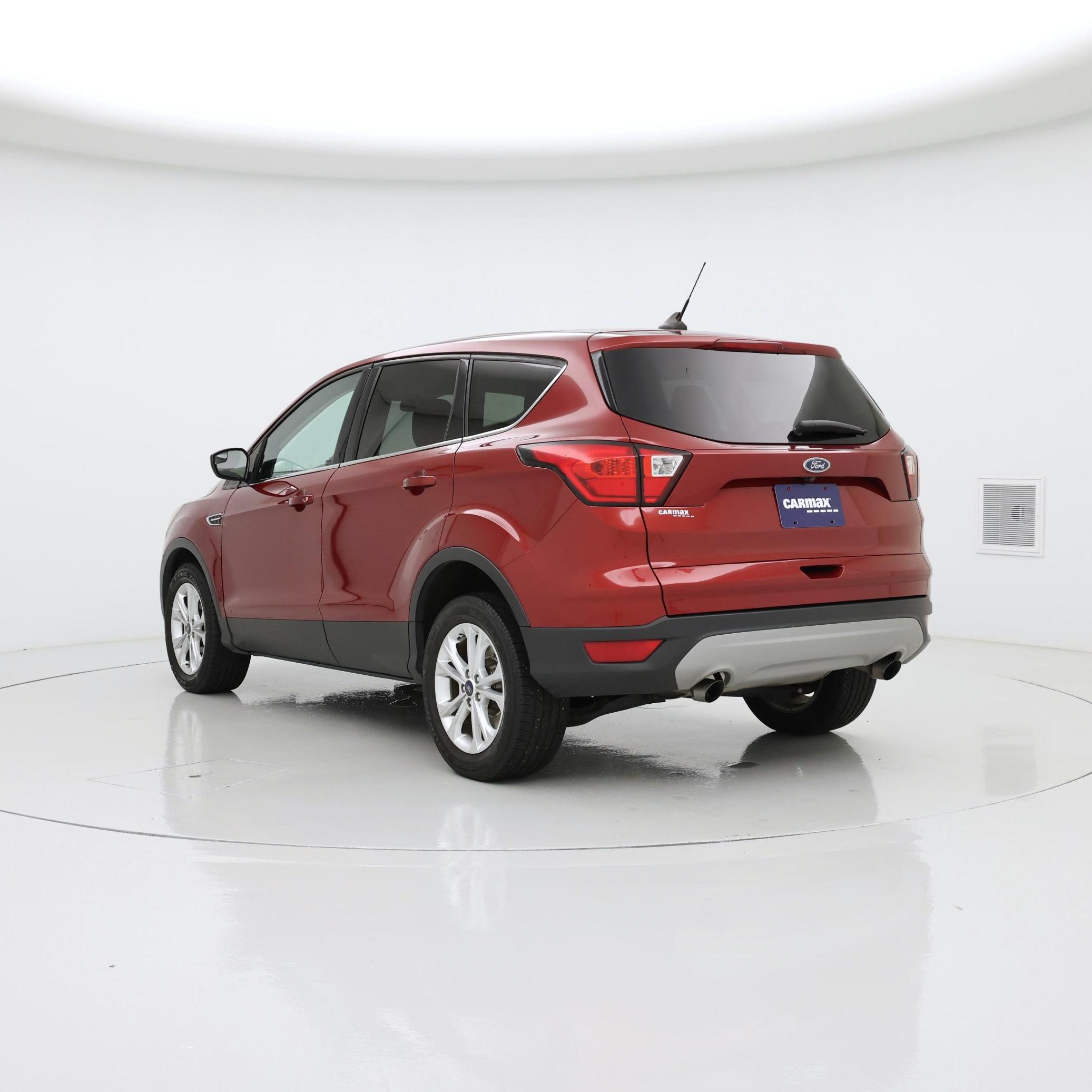 Thumbnail: 2019 Ford Escape - 2