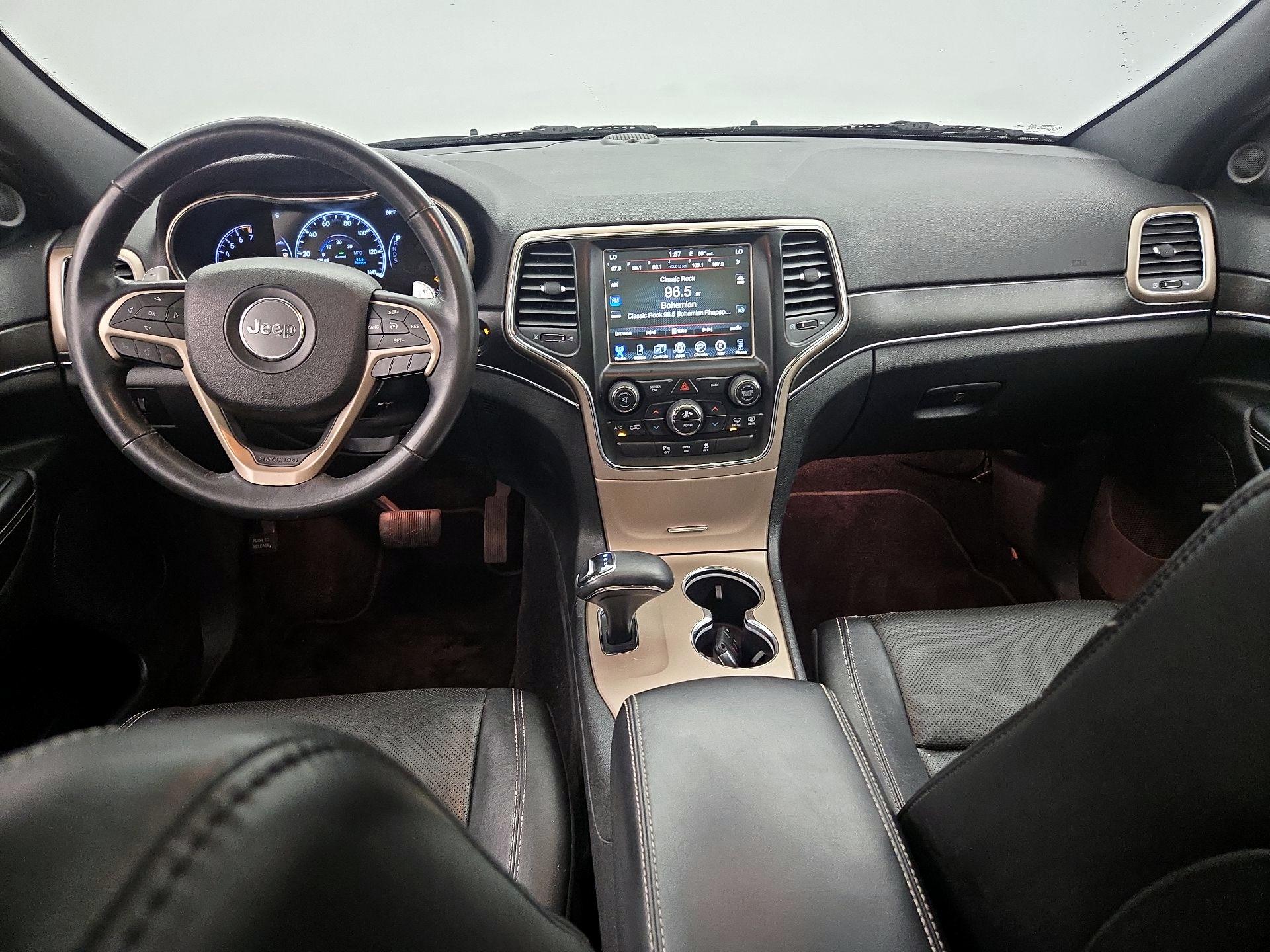 Thumbnail: 2015 Jeep Grand Cherokee - 9