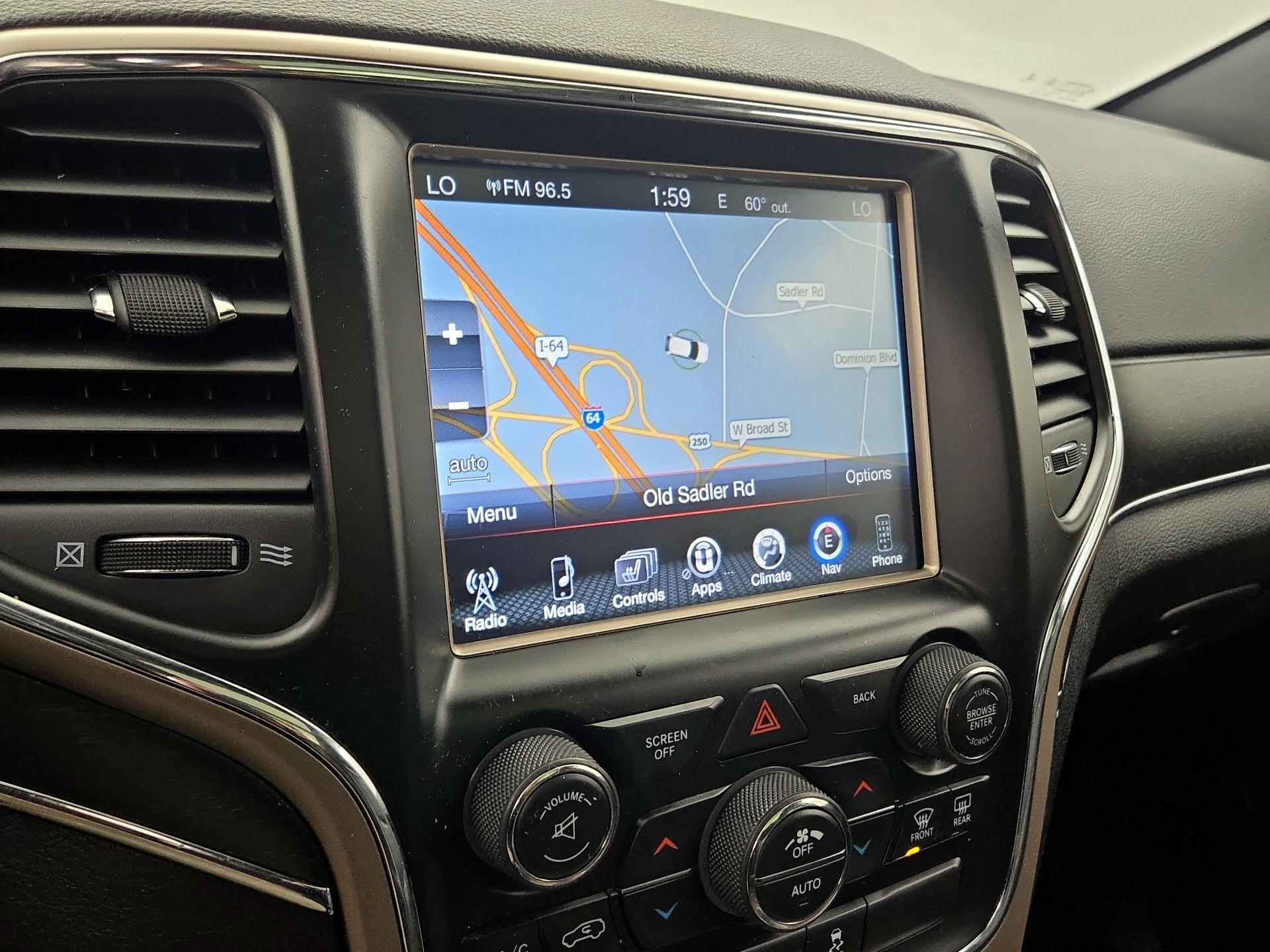 Thumbnail: 2015 Jeep Grand Cherokee - 14