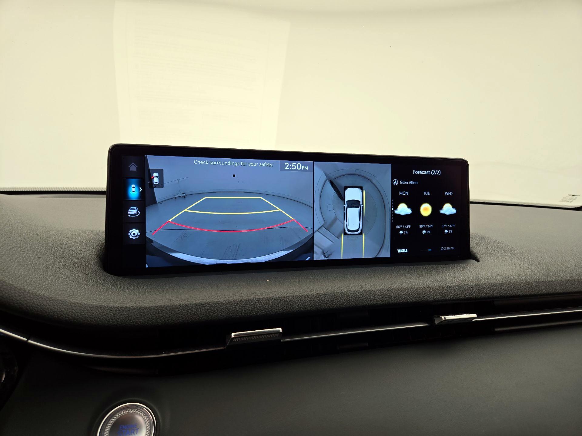 Thumbnail: 2023 Genesis GV70 - 15