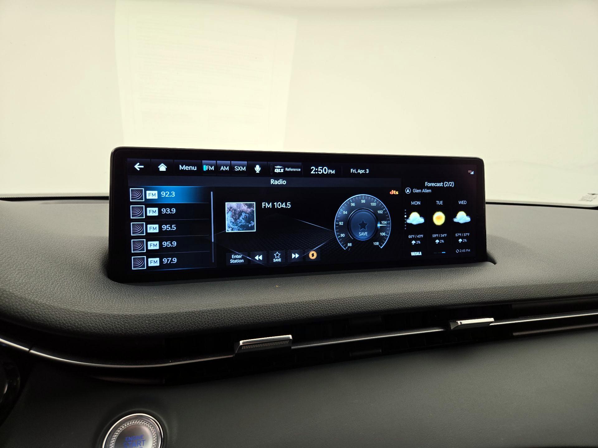 Thumbnail: 2023 Genesis GV70 - 16