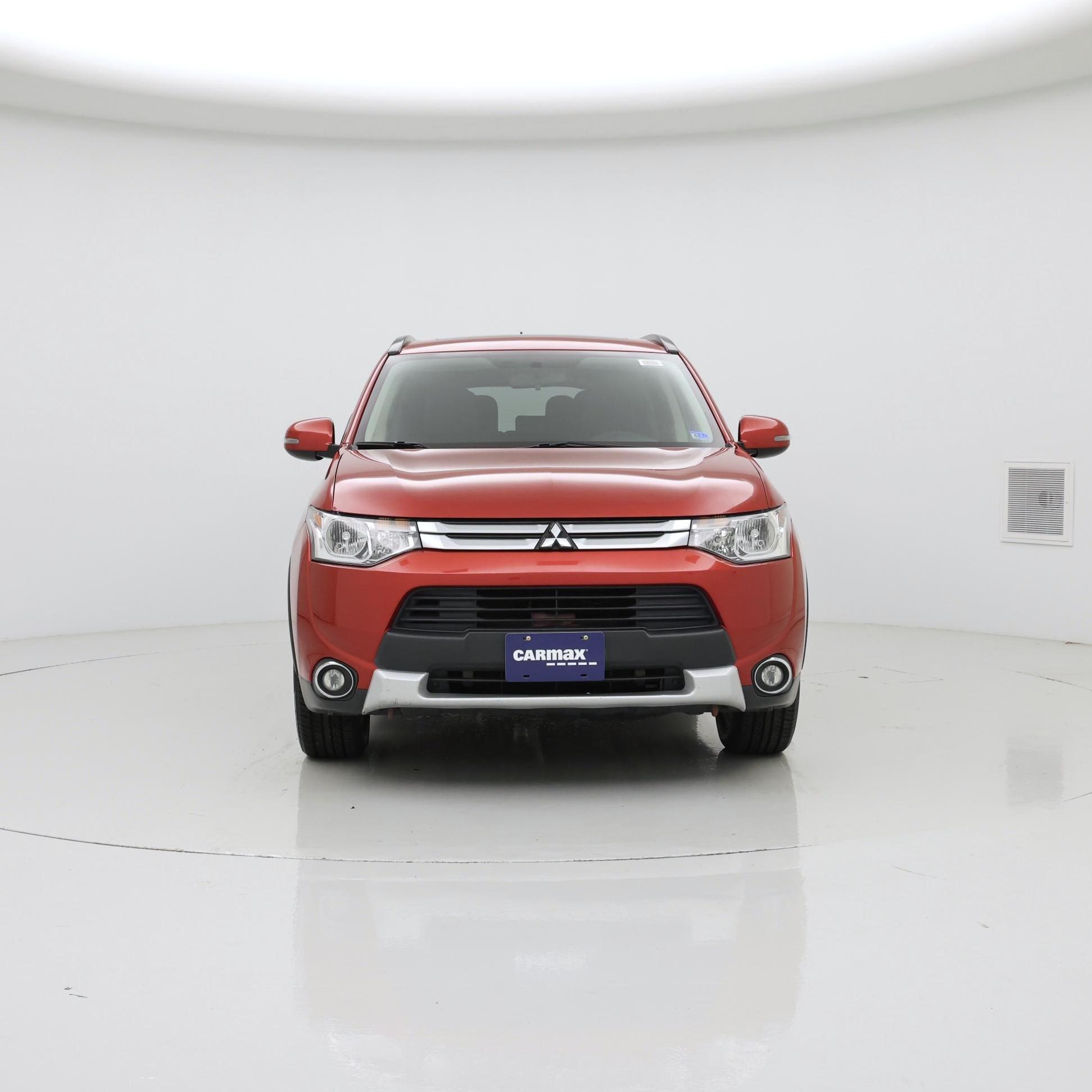 Thumbnail: 2015 Mitsubishi Outlander - 5