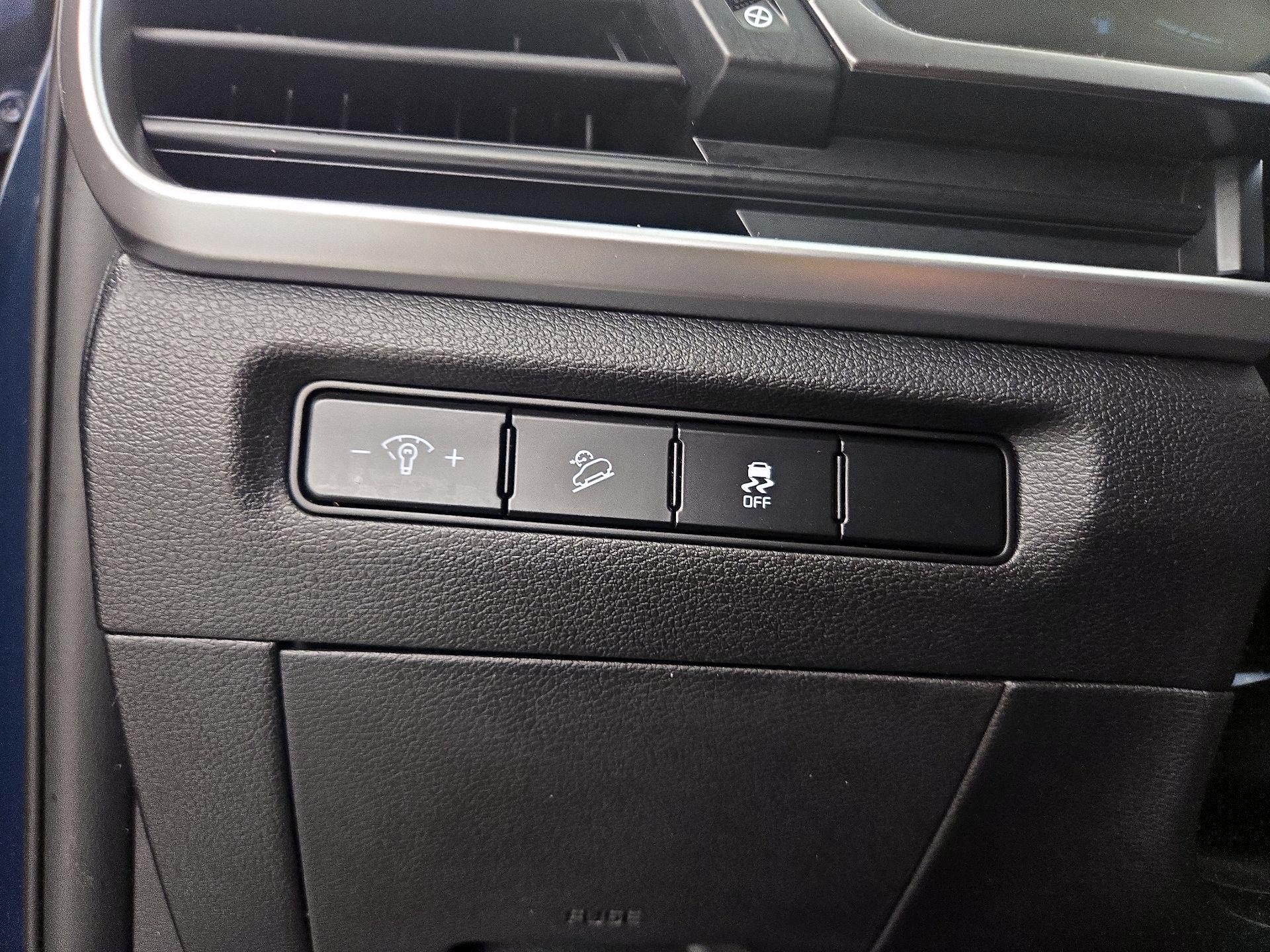 Thumbnail: 2023 Kia Telluride - 13