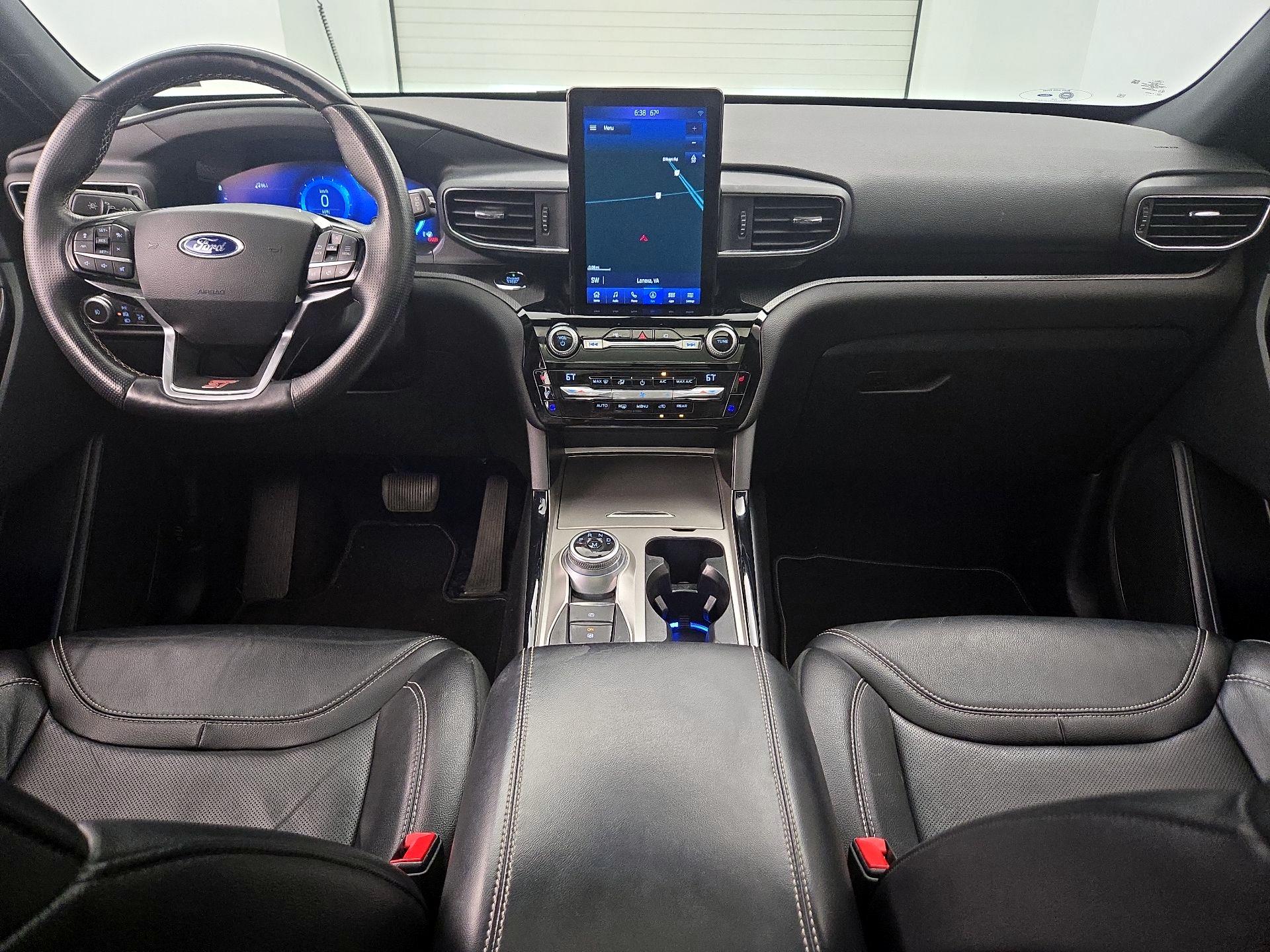 Thumbnail: 2021 Ford Explorer - 9