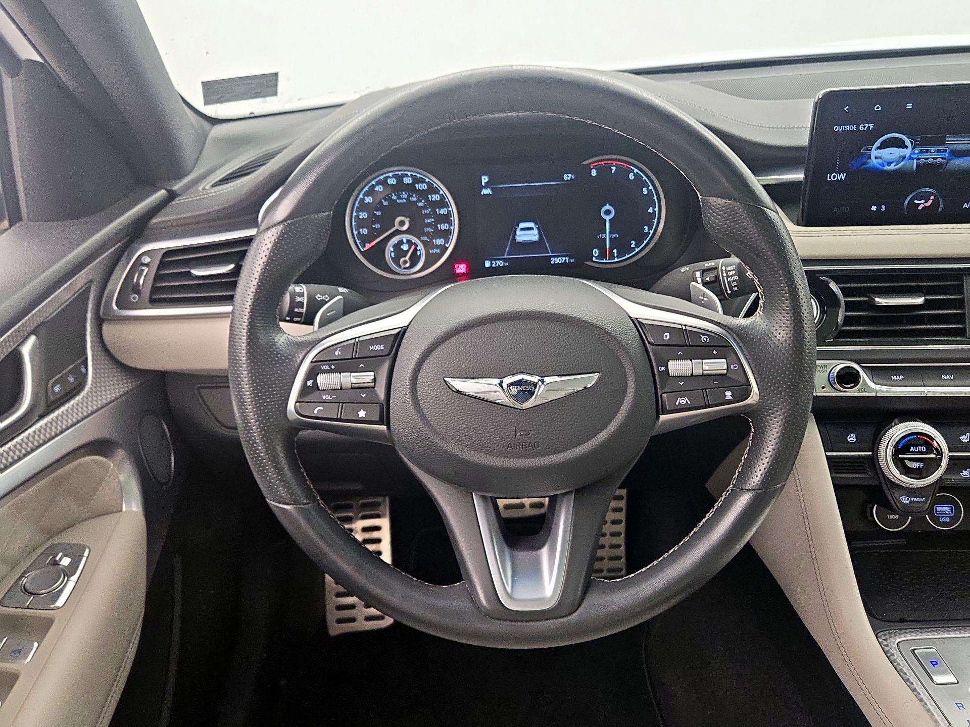 Thumbnail: 2022 Genesis G70 - 10