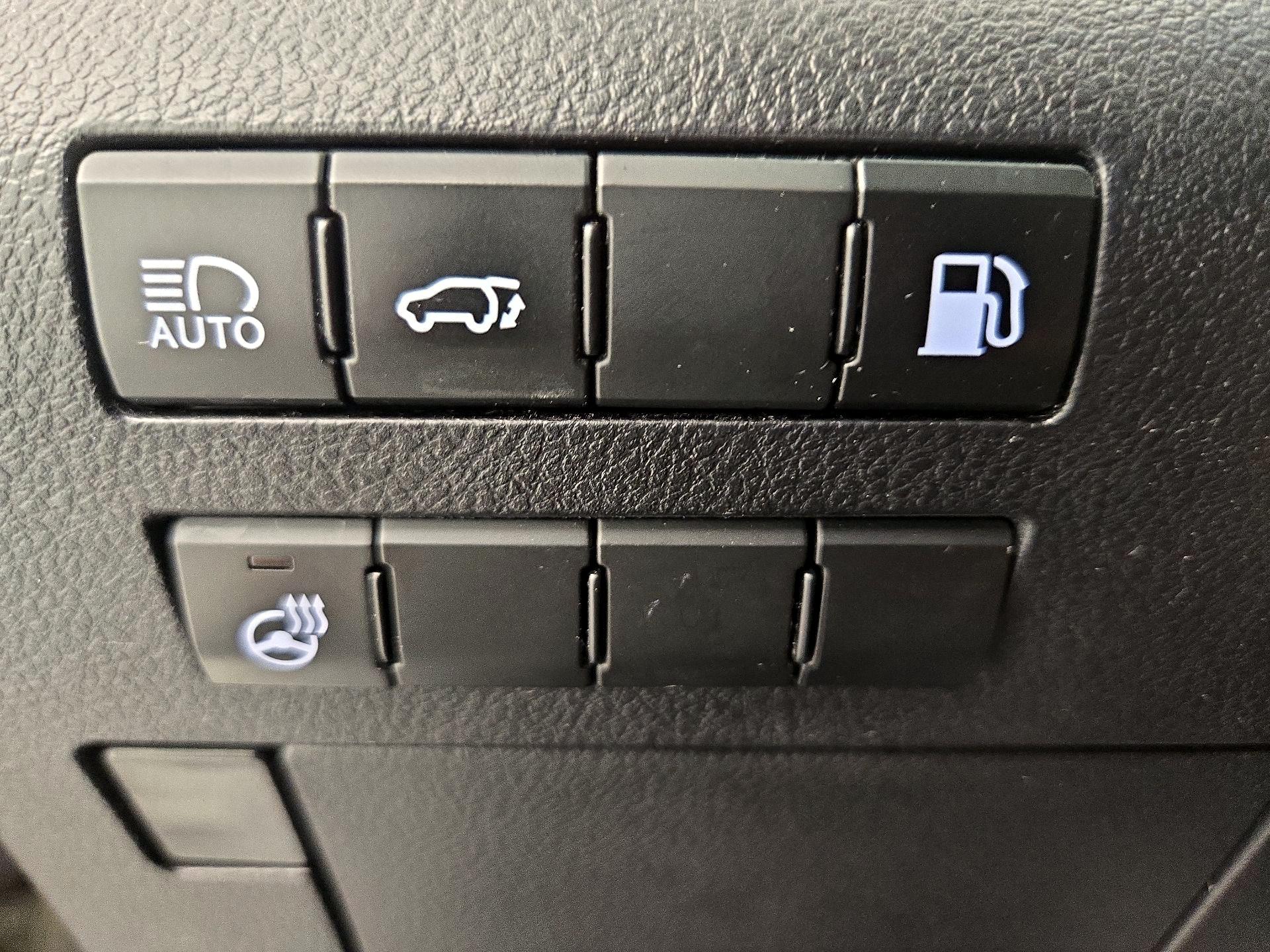 Thumbnail: 2018 Lexus RX - 13