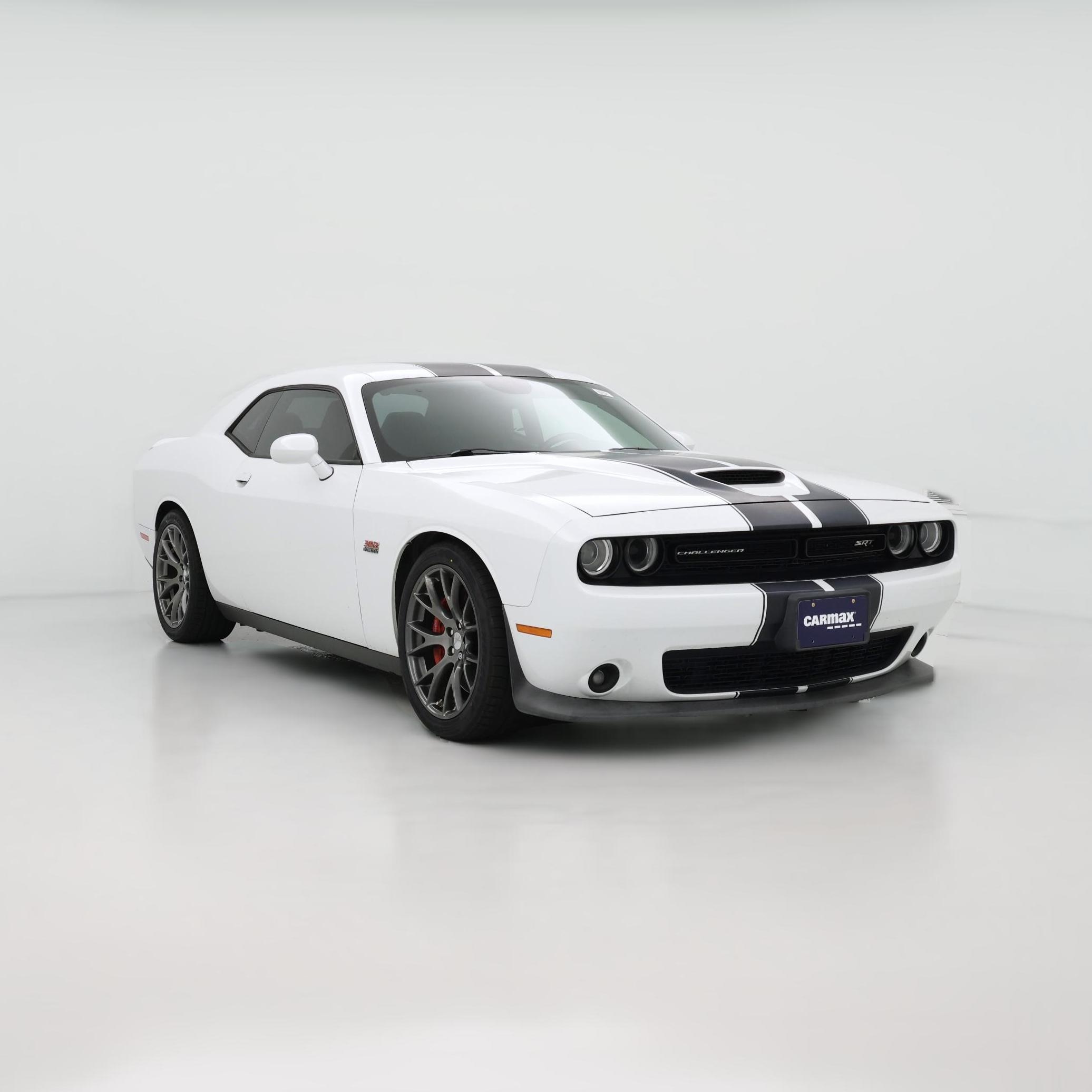 Thumbnail: 2016 Dodge Challenger - 1