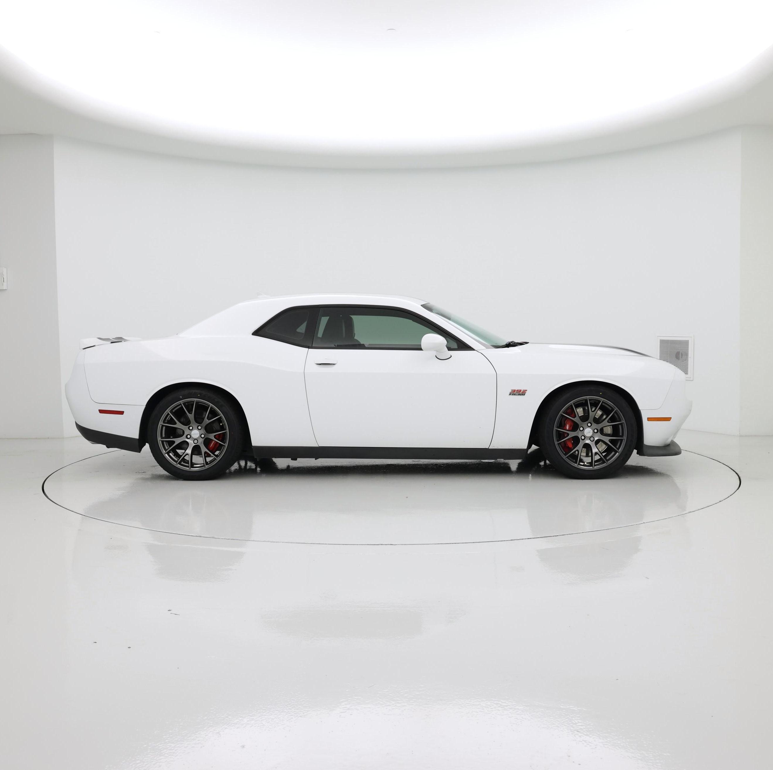 Thumbnail: 2016 Dodge Challenger - 7