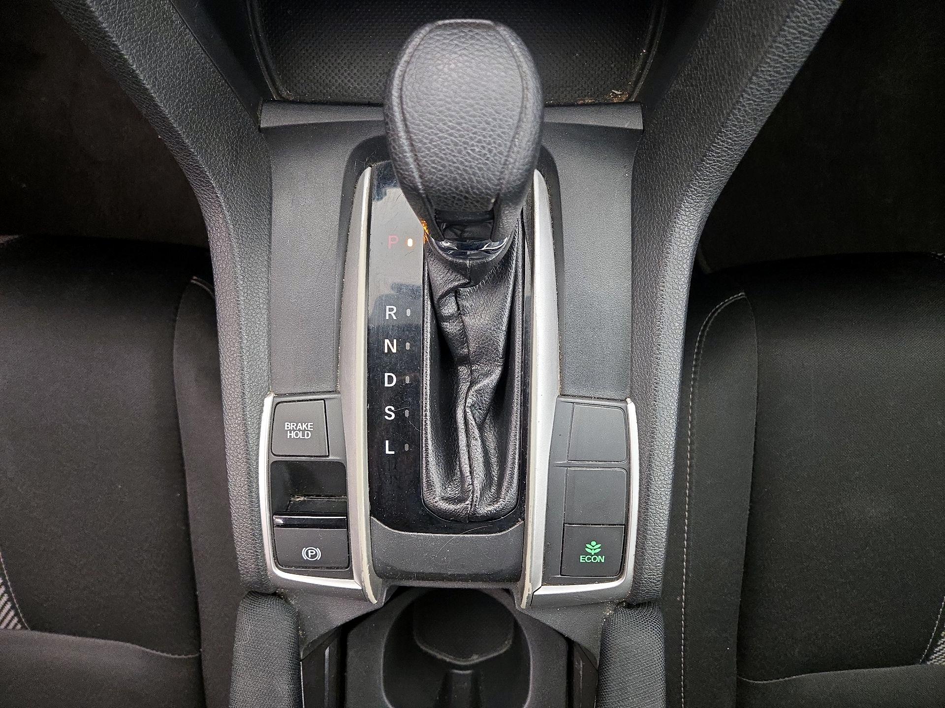 Thumbnail: 2016 Honda Civic - 17