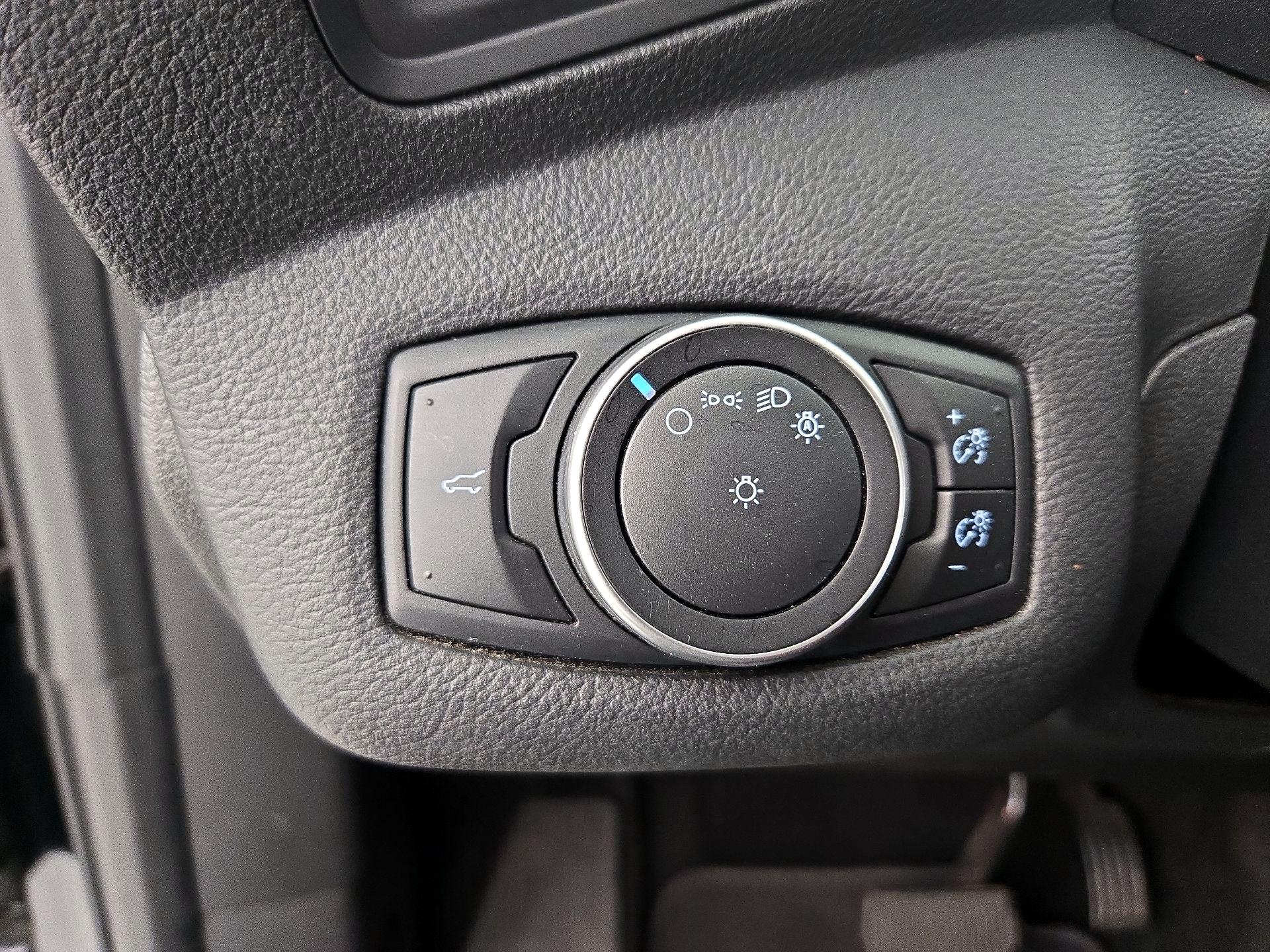 Thumbnail: 2017 Ford Escape - 13