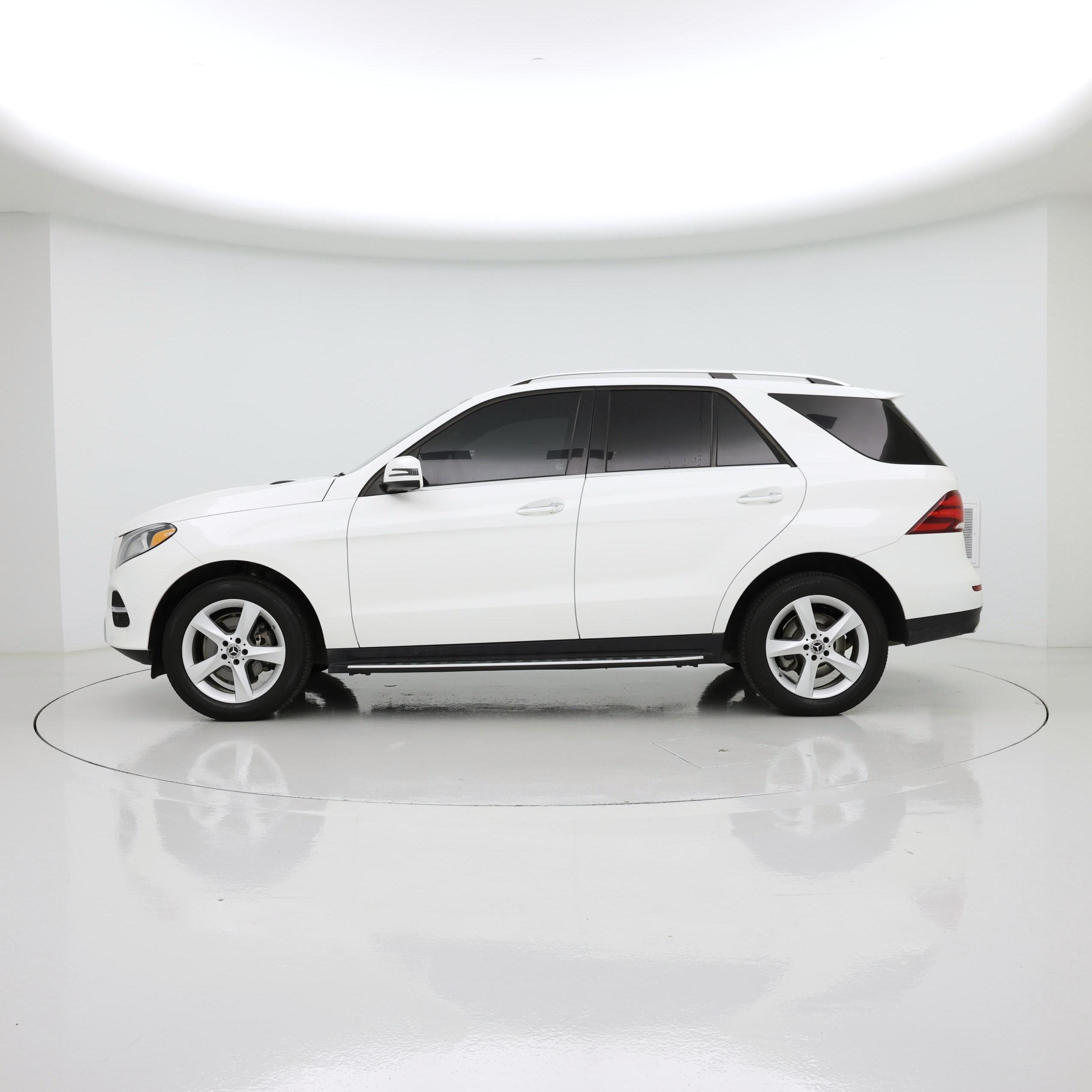 Thumbnail: 2018 Mercedes-Benz GLE - 3