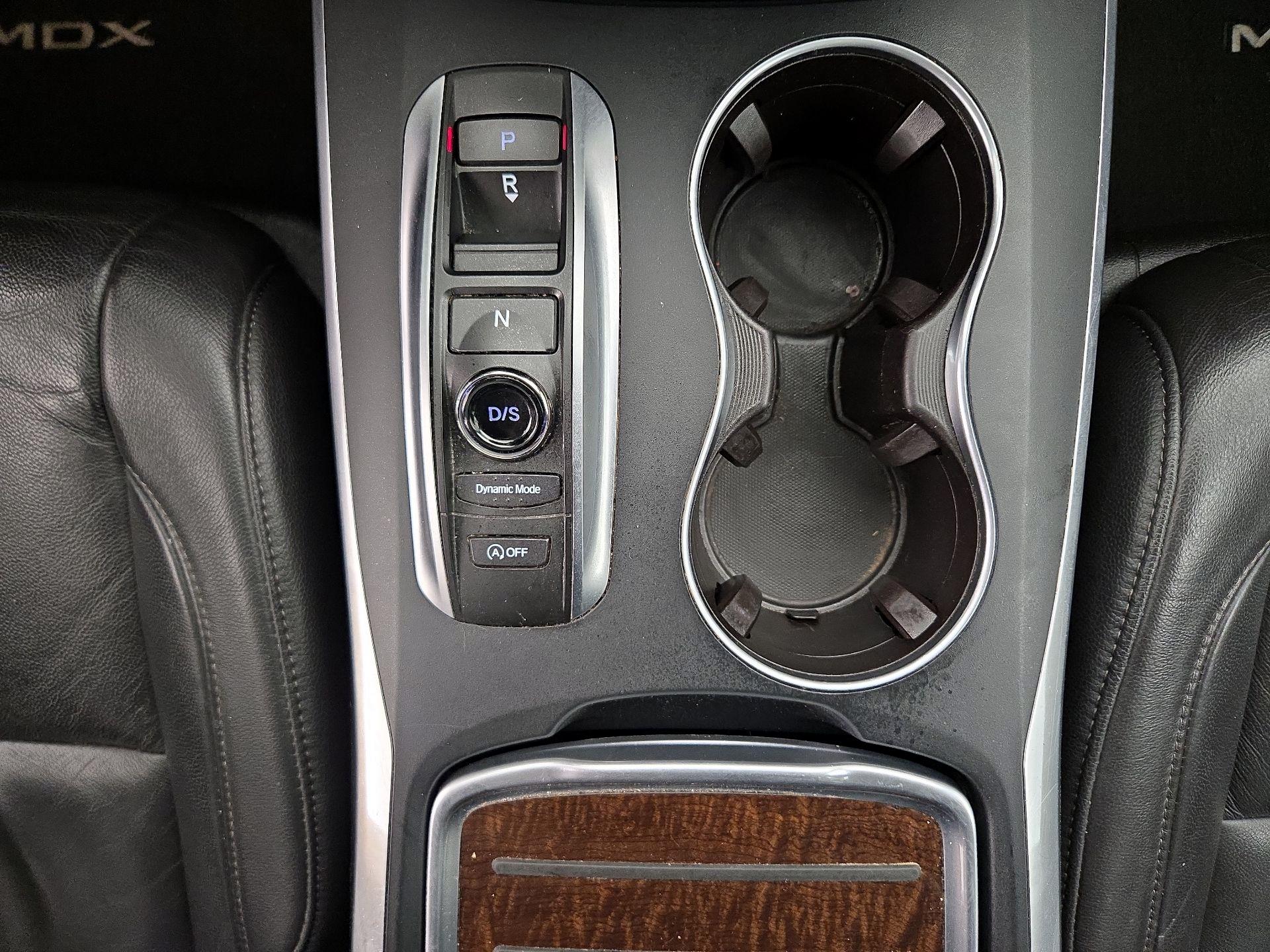 Thumbnail: 2019 Acura MDX - 16