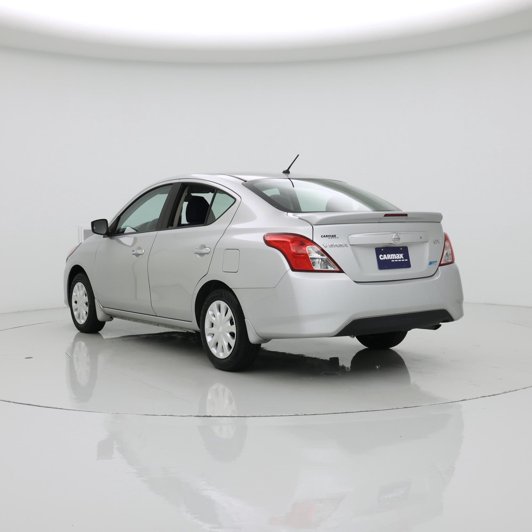 Thumbnail: 2016 Nissan Versa - 2