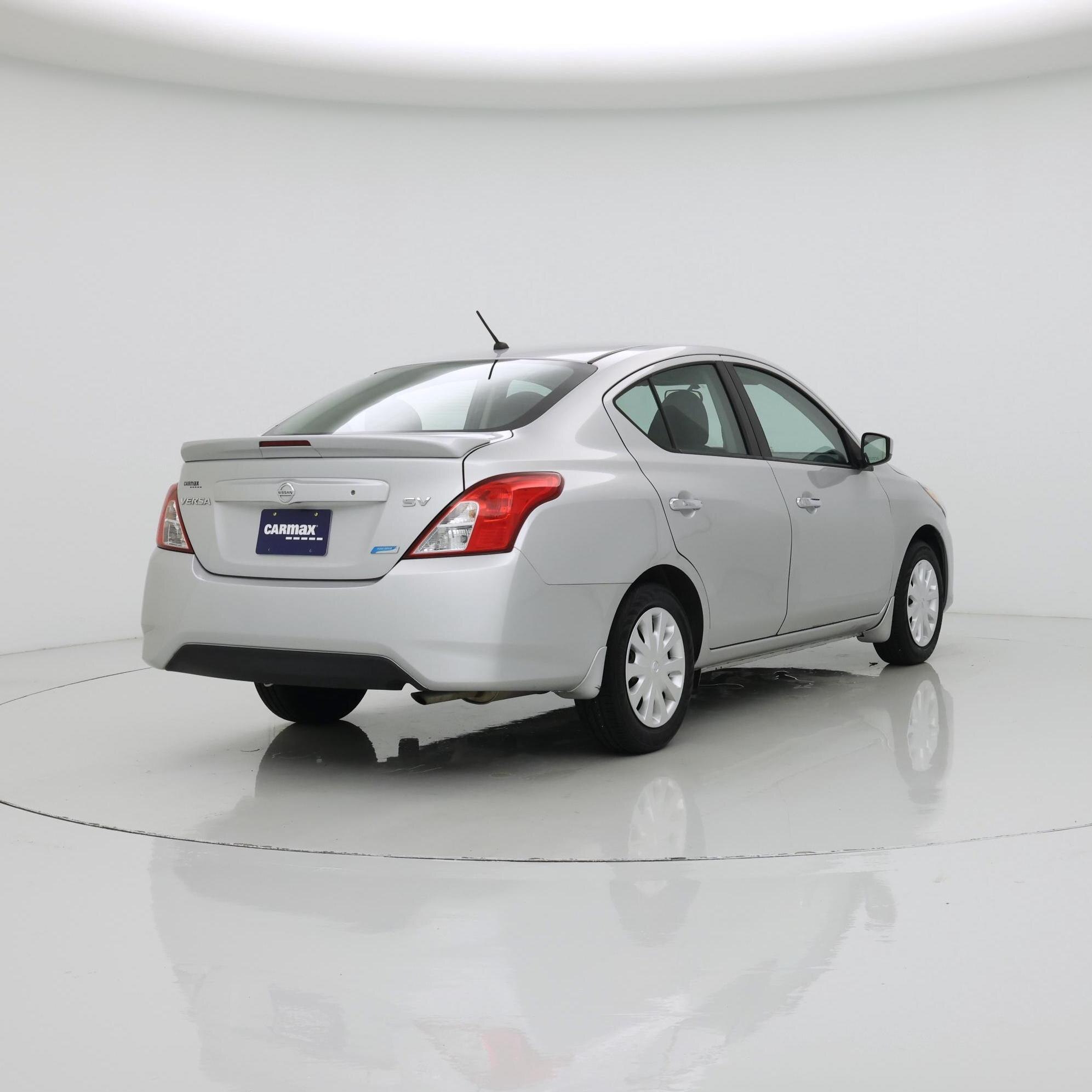 Thumbnail: 2016 Nissan Versa - 8