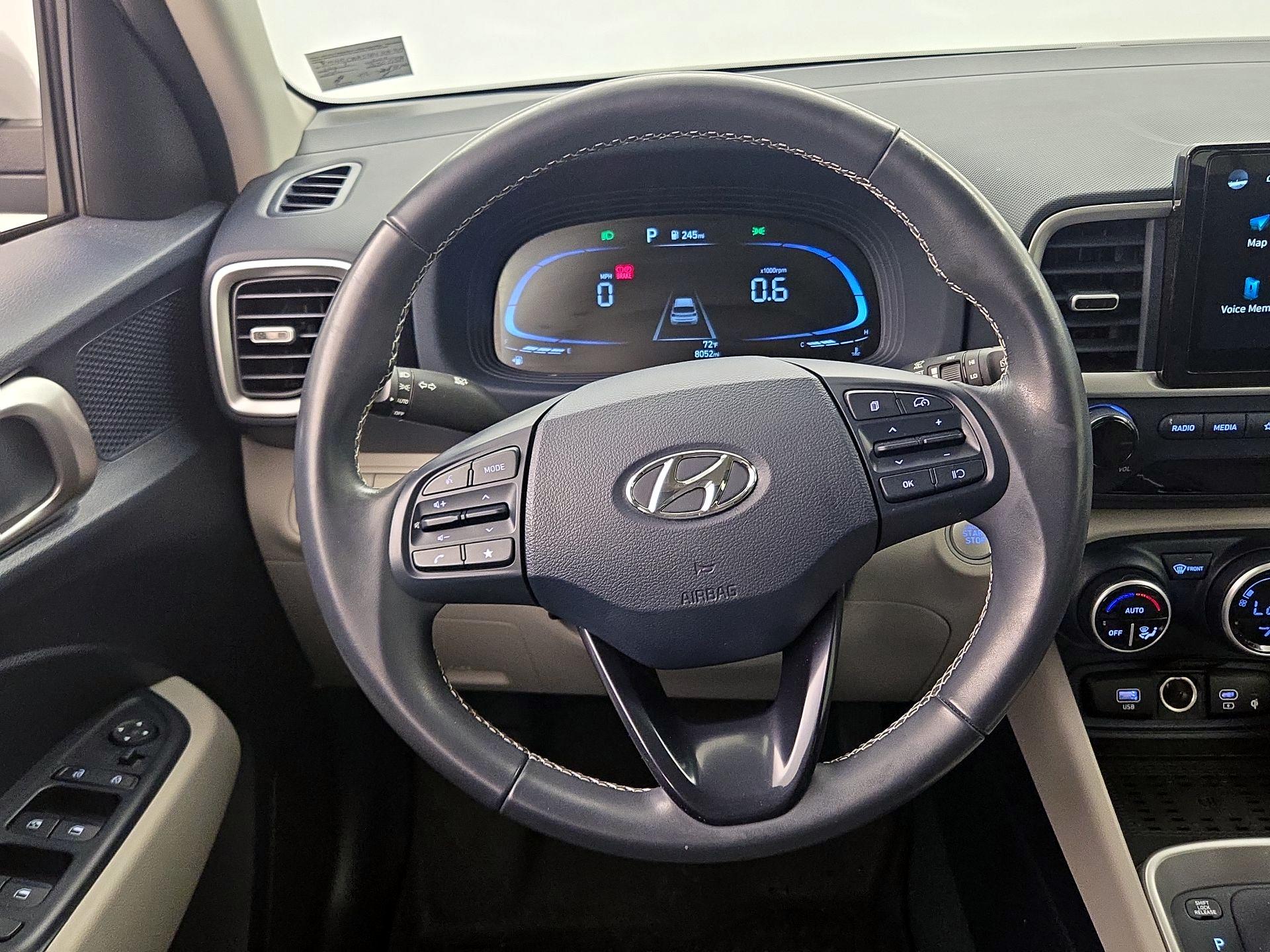 Thumbnail: 2024 Hyundai Venue - 10