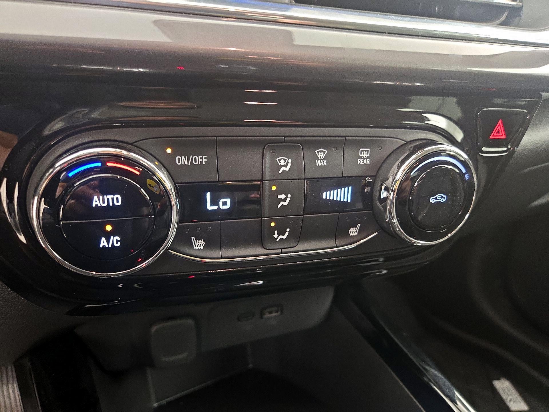 Thumbnail: 2025 Chevrolet Trax - 16