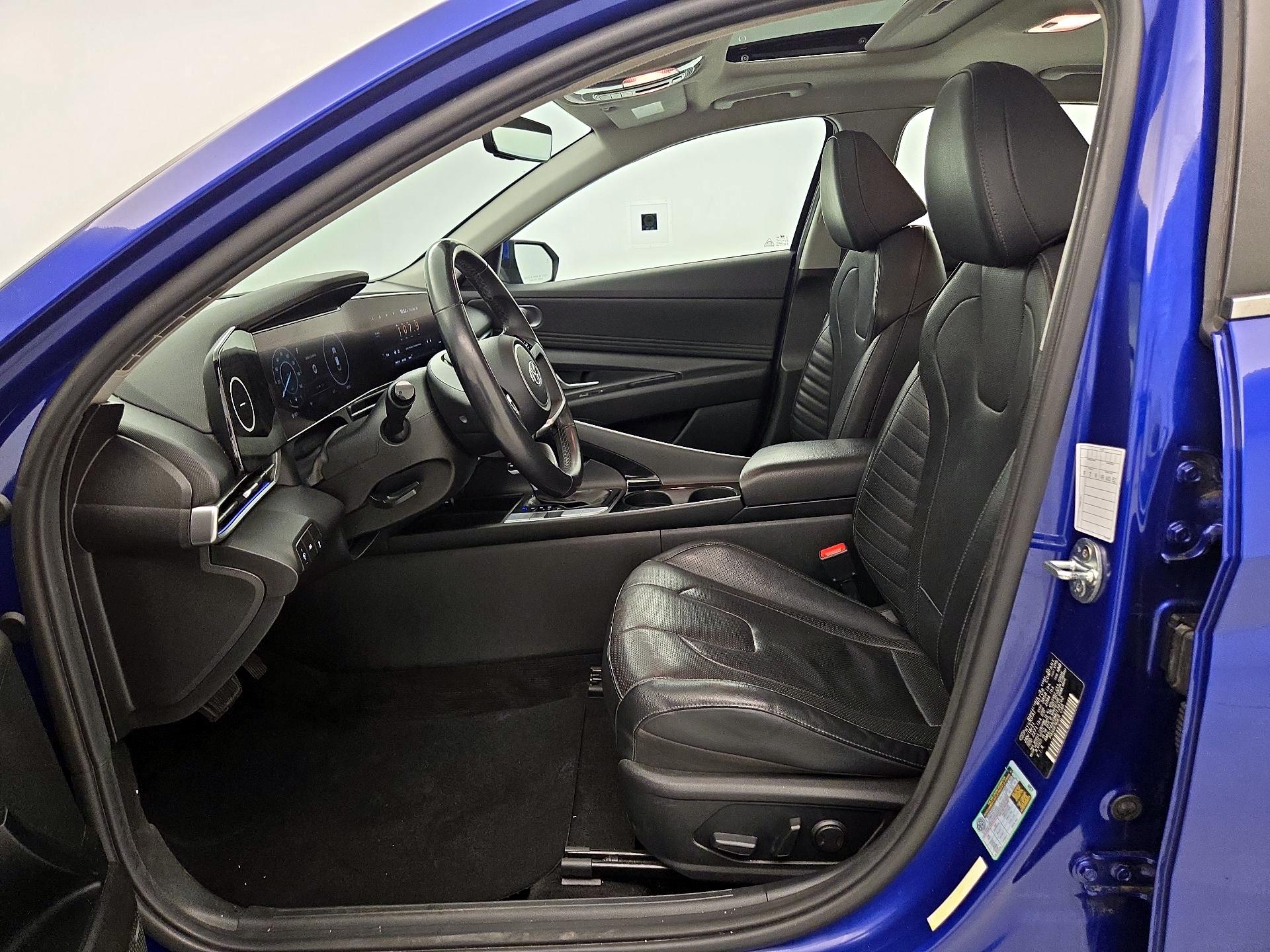 Thumbnail: 2021 Hyundai Elantra - 11