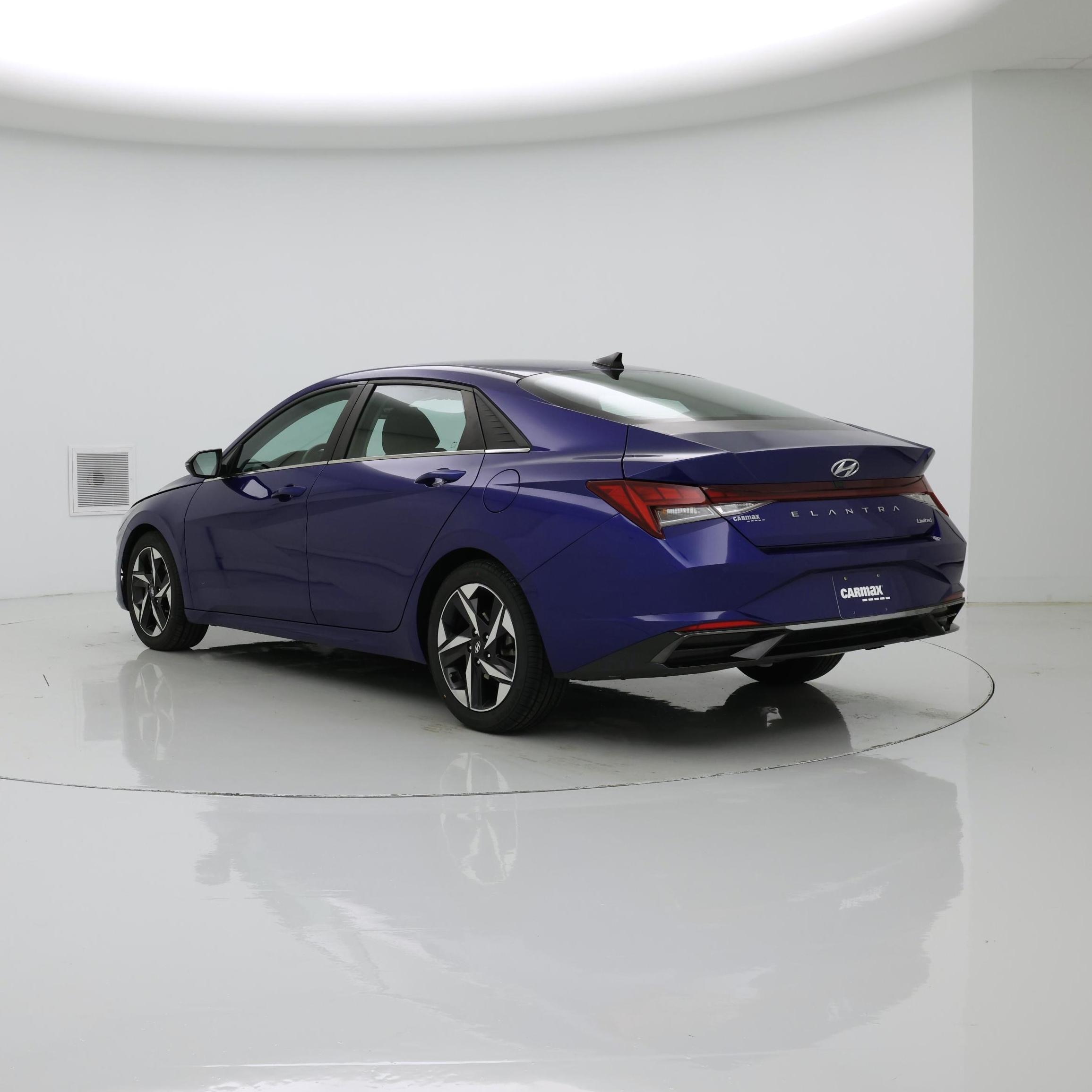 Thumbnail: 2021 Hyundai Elantra - 2