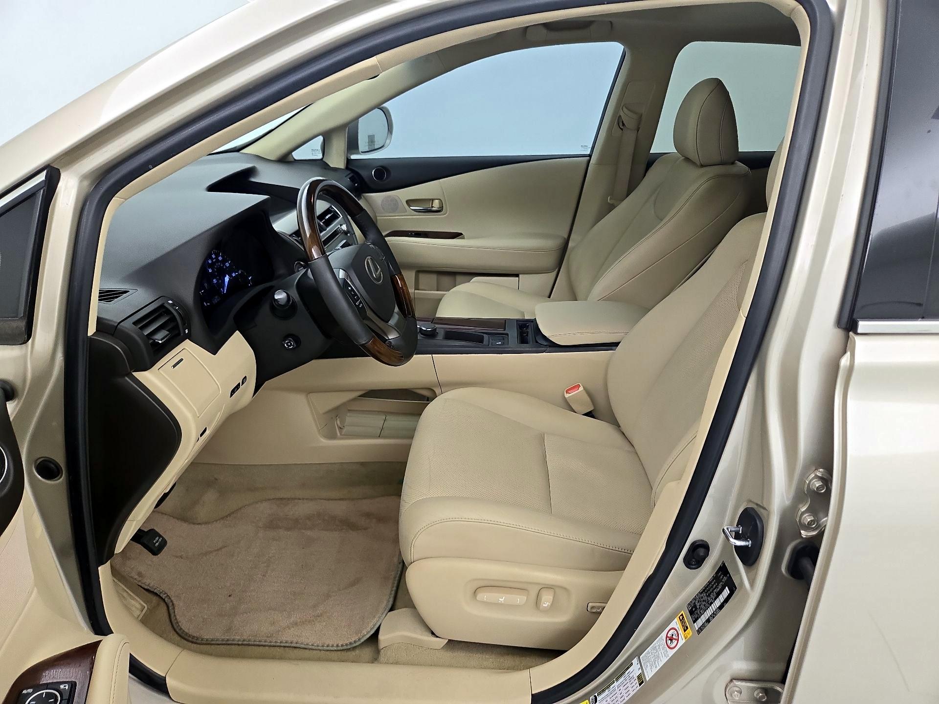 Thumbnail: 2015 Lexus RX - 11
