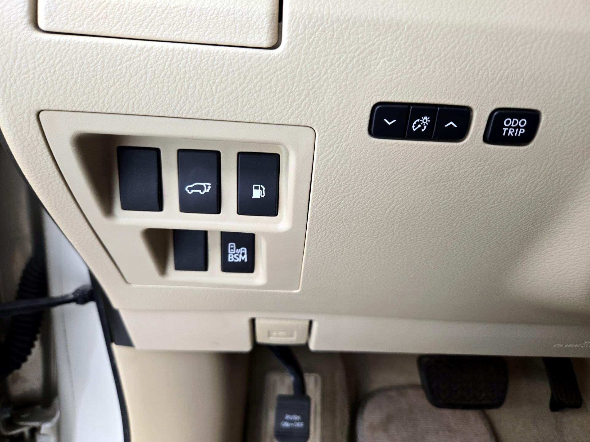 Thumbnail: 2015 Lexus RX - 13