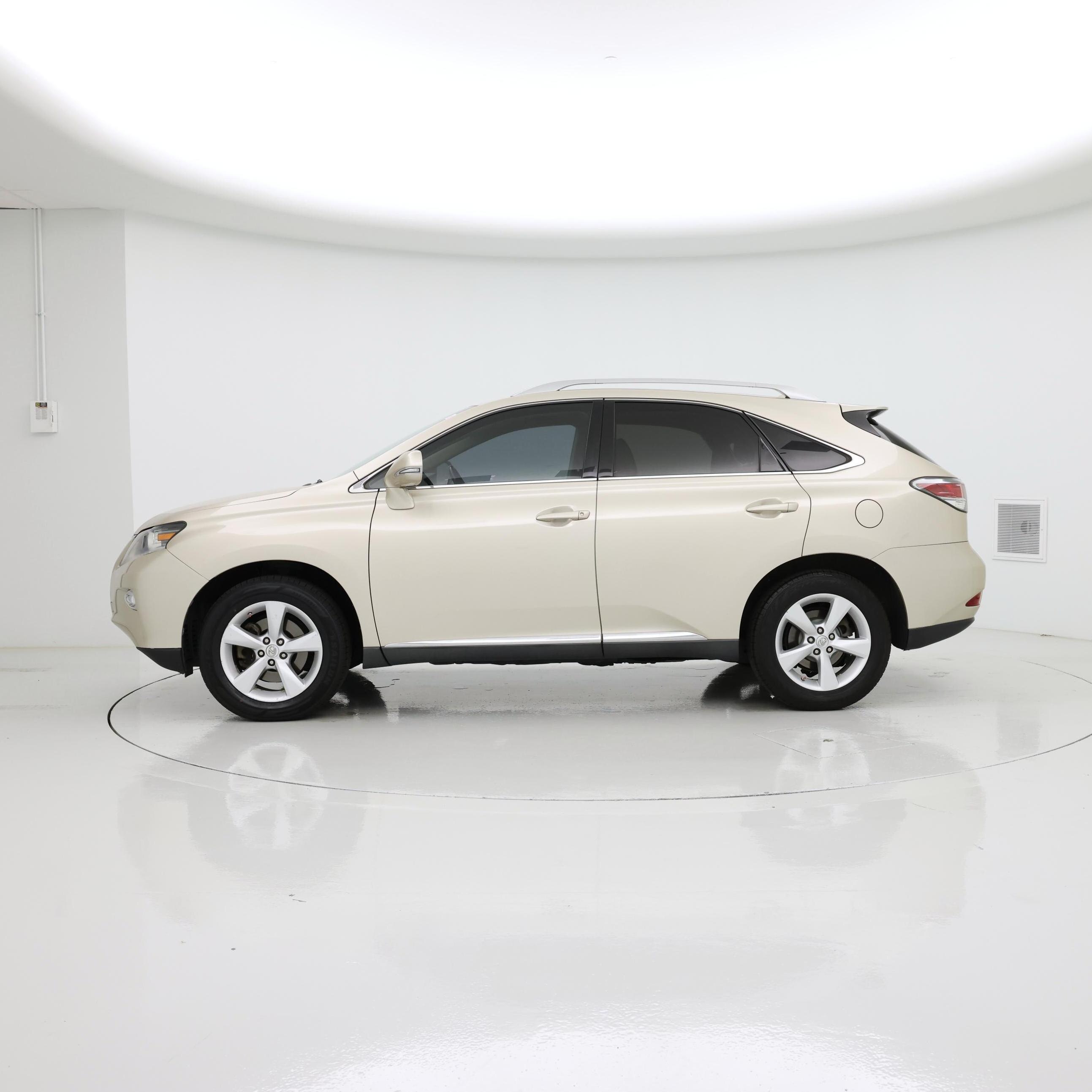 Thumbnail: 2015 Lexus RX - 3