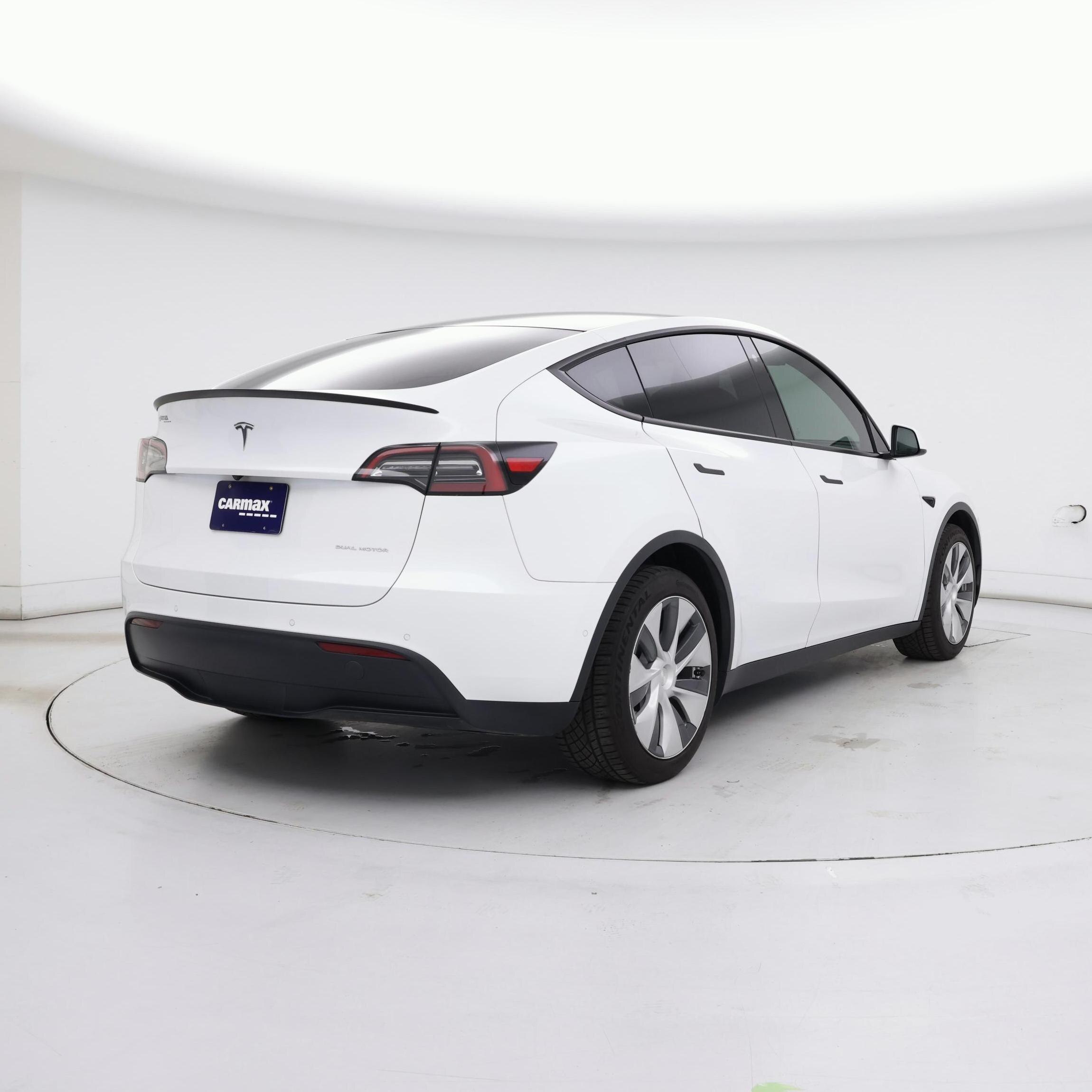 Thumbnail: 2022 Tesla Model Y - 8